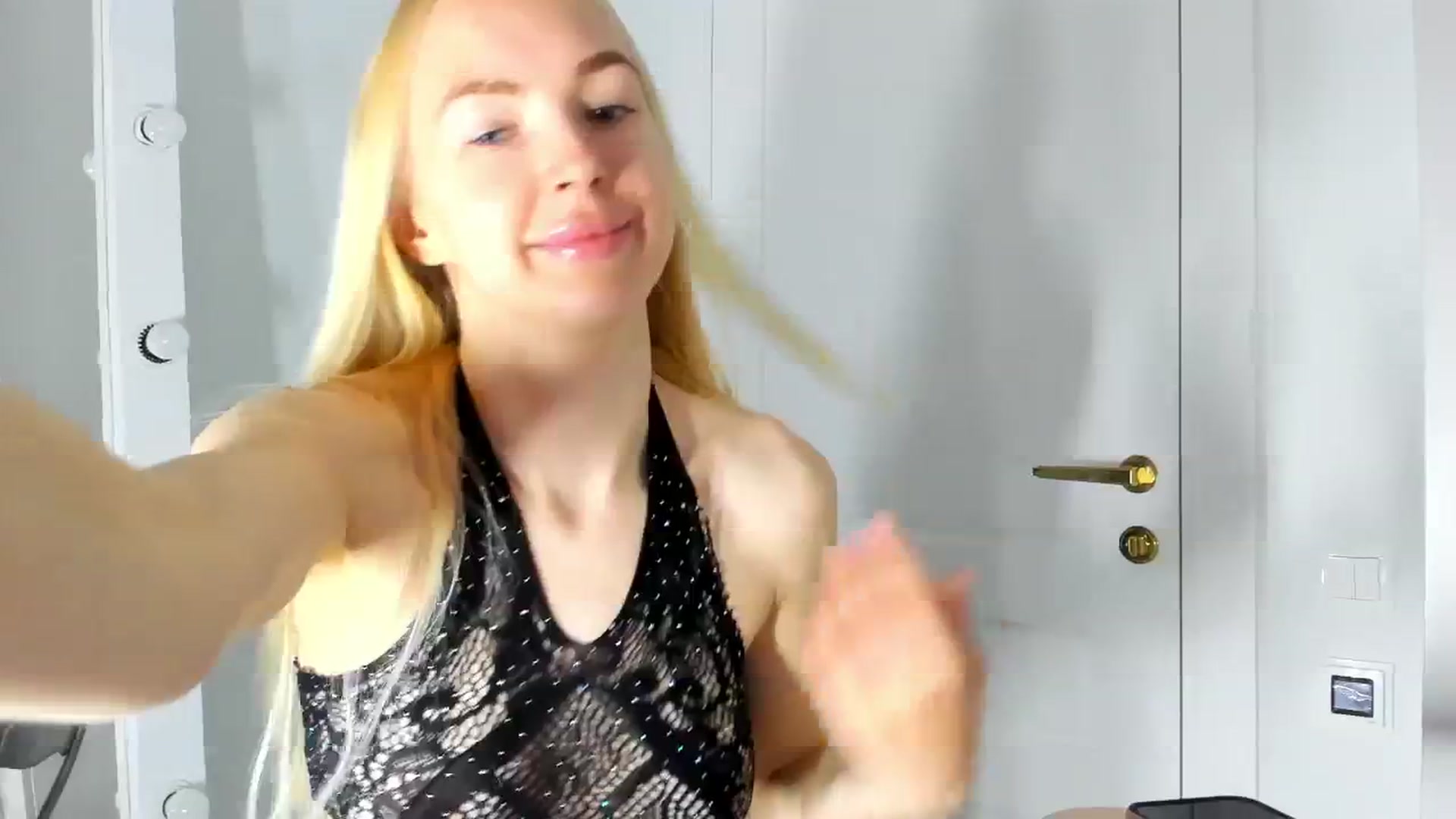 Gallery image thumbnail from Barbie2026's myfreecams stream on, 03/23/2026, 05:33 image 18 of 20