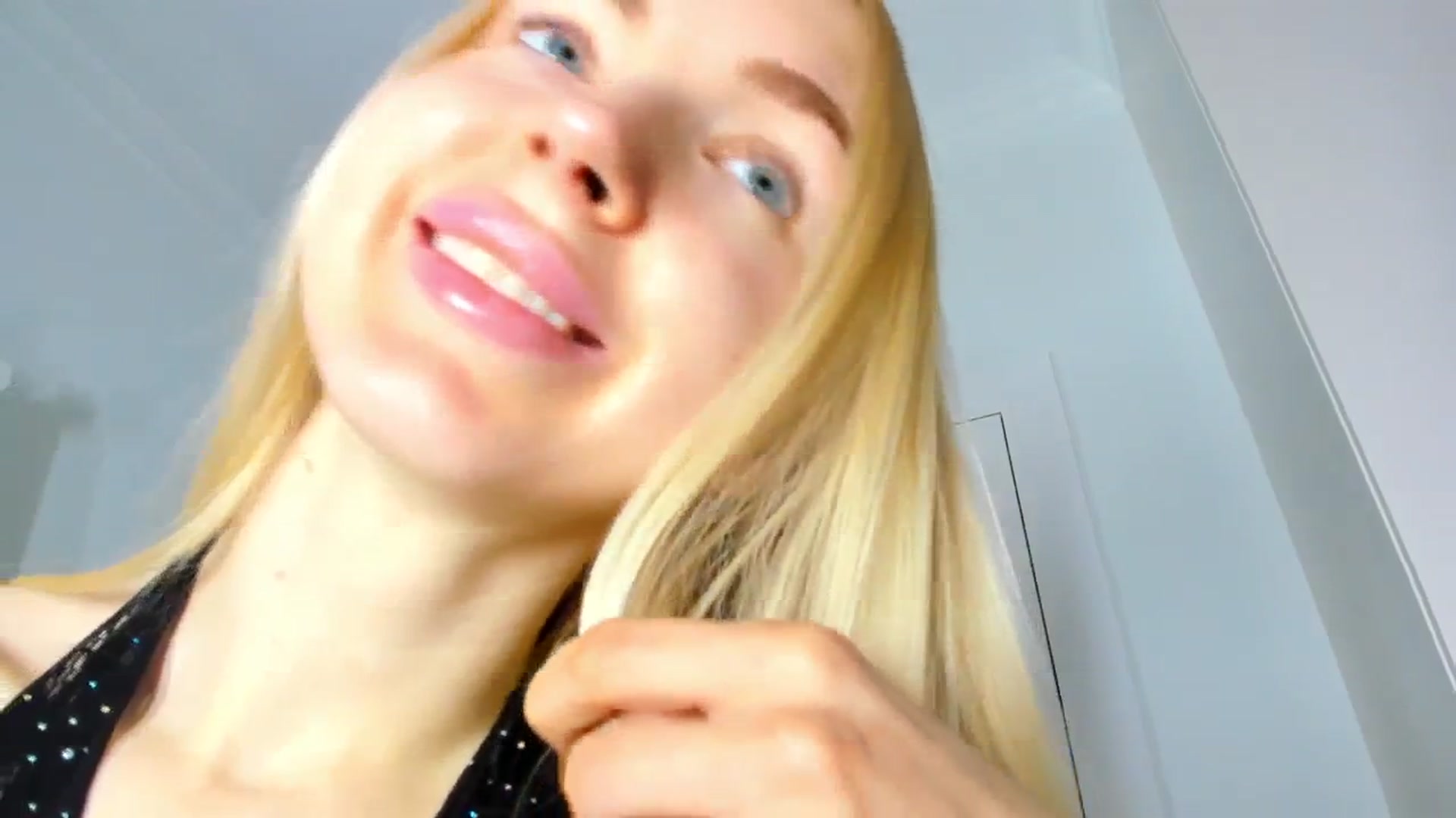 Gallery image thumbnail from Barbie2026's myfreecams stream on, 03/23/2026, 06:14 image 3 of 20