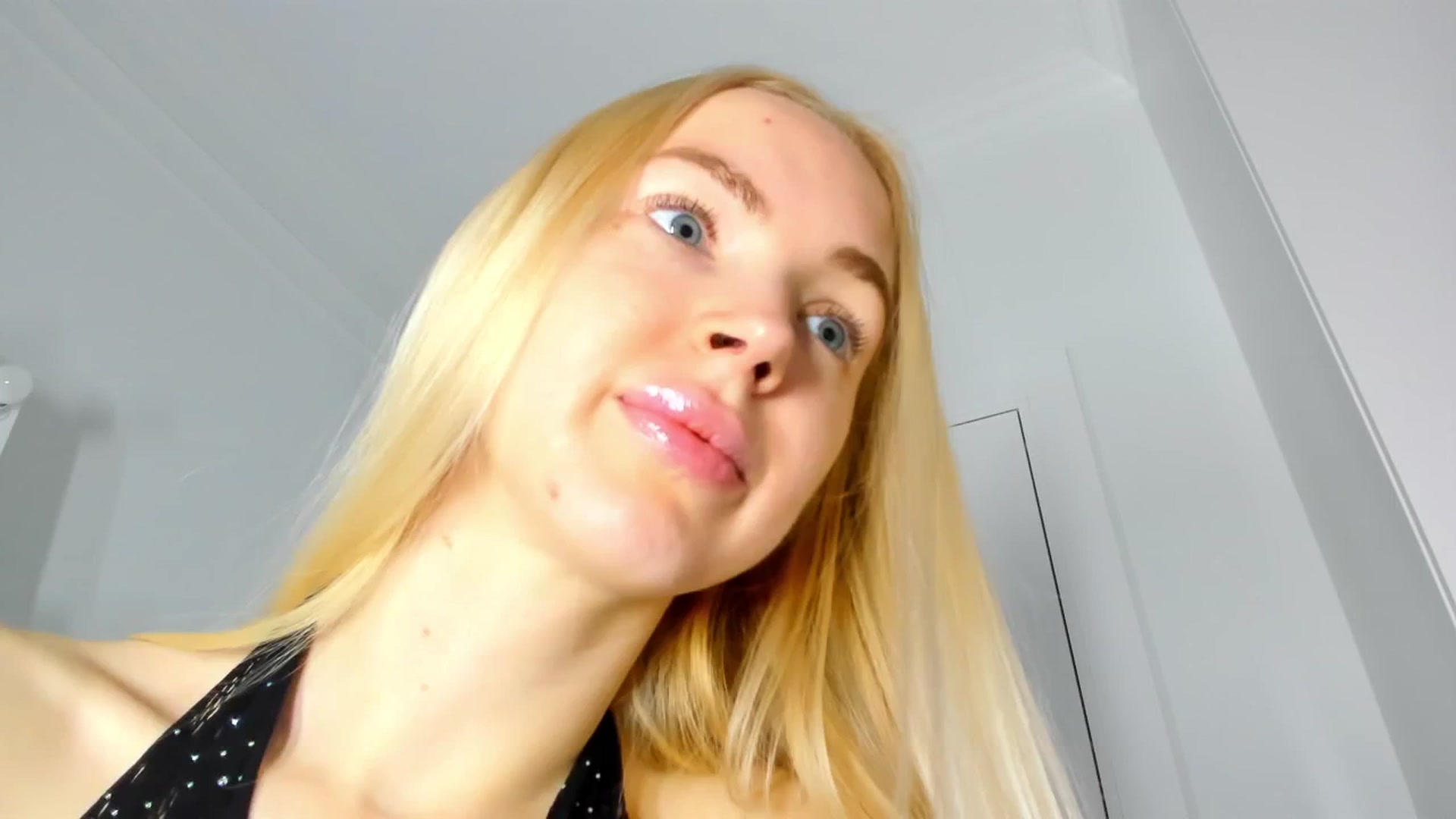 Gallery image thumbnail from Barbie2026's myfreecams stream on, 03/23/2026, 06:14 image 1 of 20