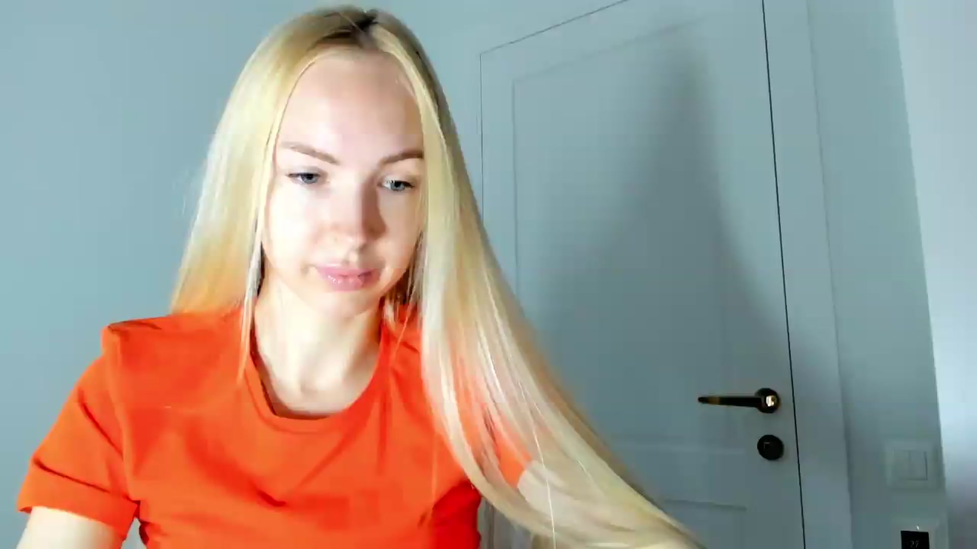 Gallery image thumbnail from Barbie2026's myfreecams stream on, 05/09/2026, 05:33 image 17 of 20