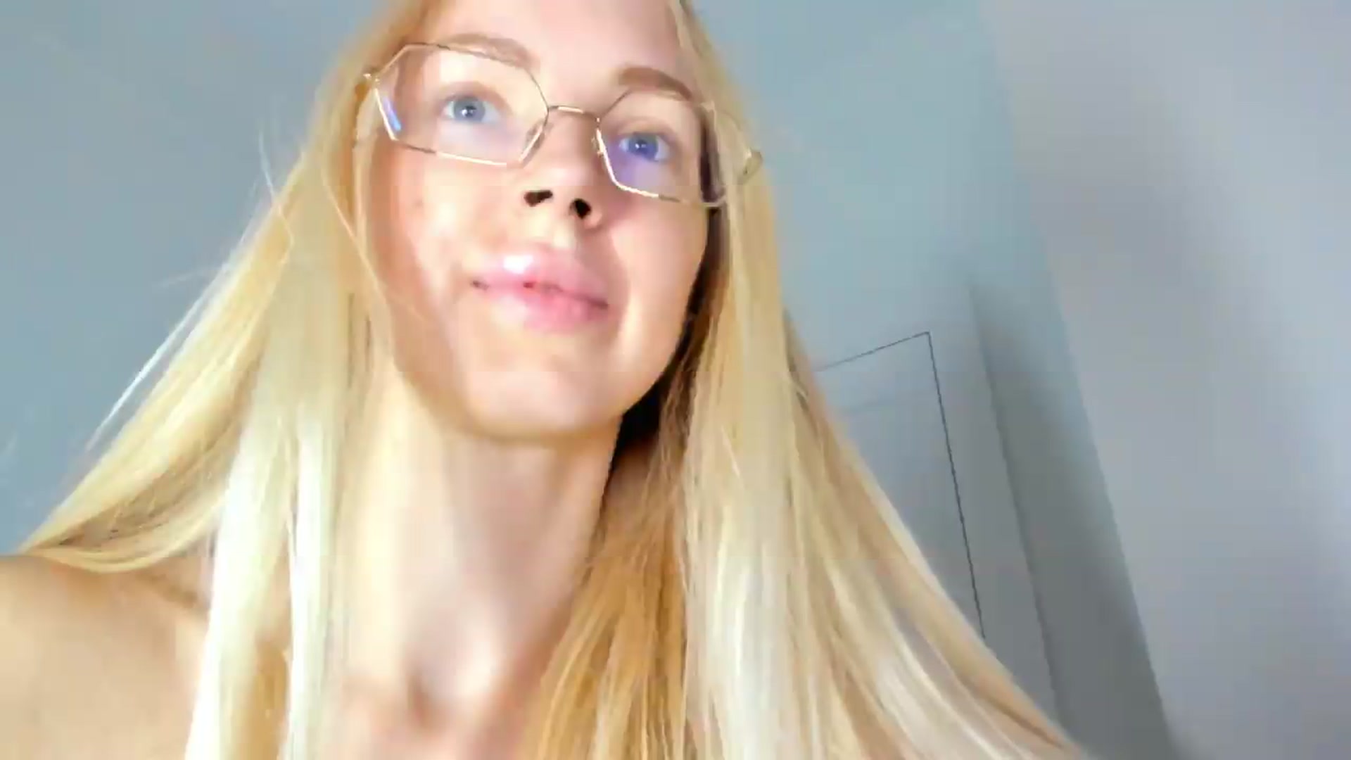 Gallery image thumbnail from Barbie2026's myfreecams stream on, 08/26/2026, 05:31 image 18 of 20
