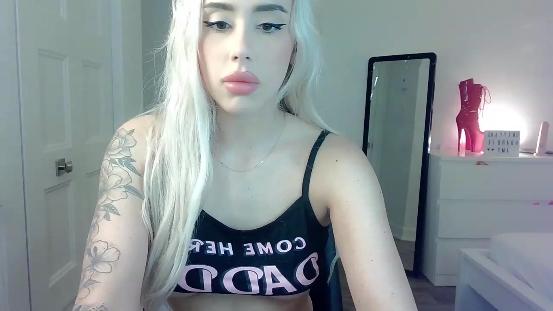 Gallery image thumbnail from BarbieAmy's myfreecams stream on, 02/12/2023, 02:23 image 10 of 20