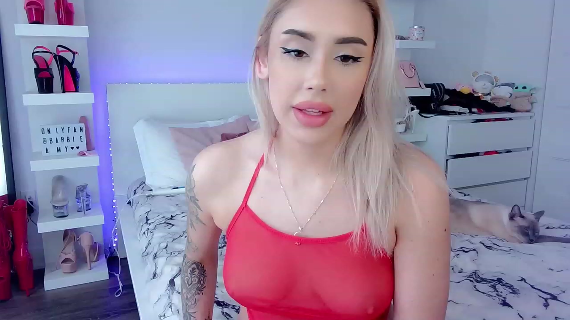 Gallery image thumbnail from BarbieAmy's myfreecams stream on, 05/01/2023, 19:34 image 17 of 20