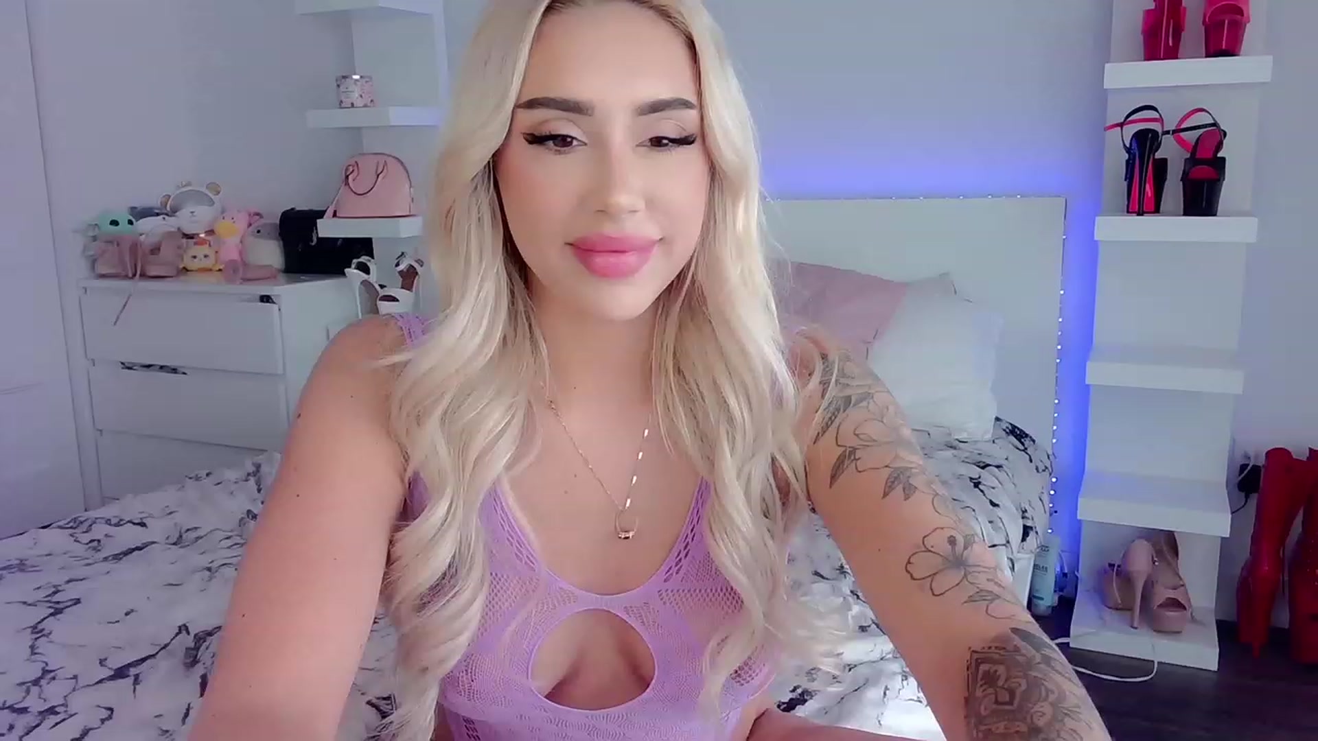 Gallery image thumbnail from BarbieAmy's myfreecams stream on, 05/21/2023, 19:12 image 13 of 20
