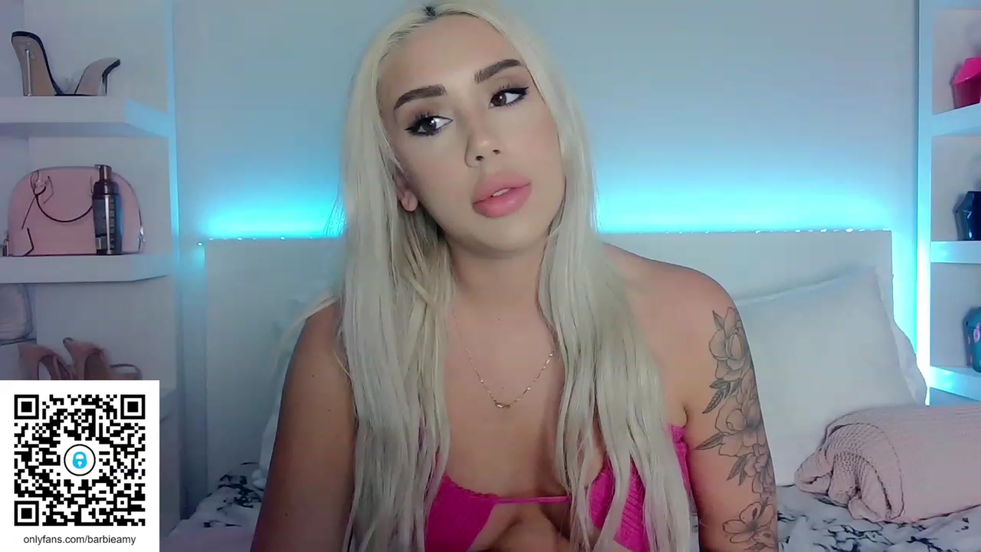 Gallery image thumbnail from BarbieAmy's myfreecams stream on, 06/26/2023, 01:12 image 18 of 20