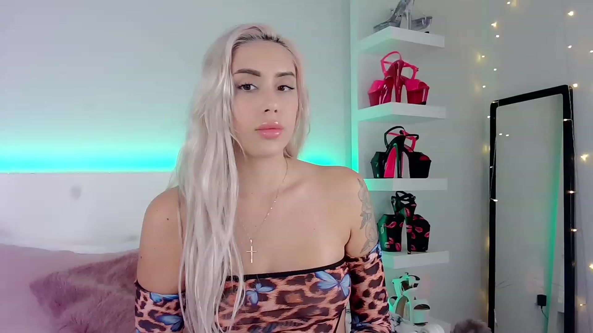 Gallery image thumbnail from BarbieAmy's myfreecams stream on, 07/06/2023, 24:32 image 10 of 20
