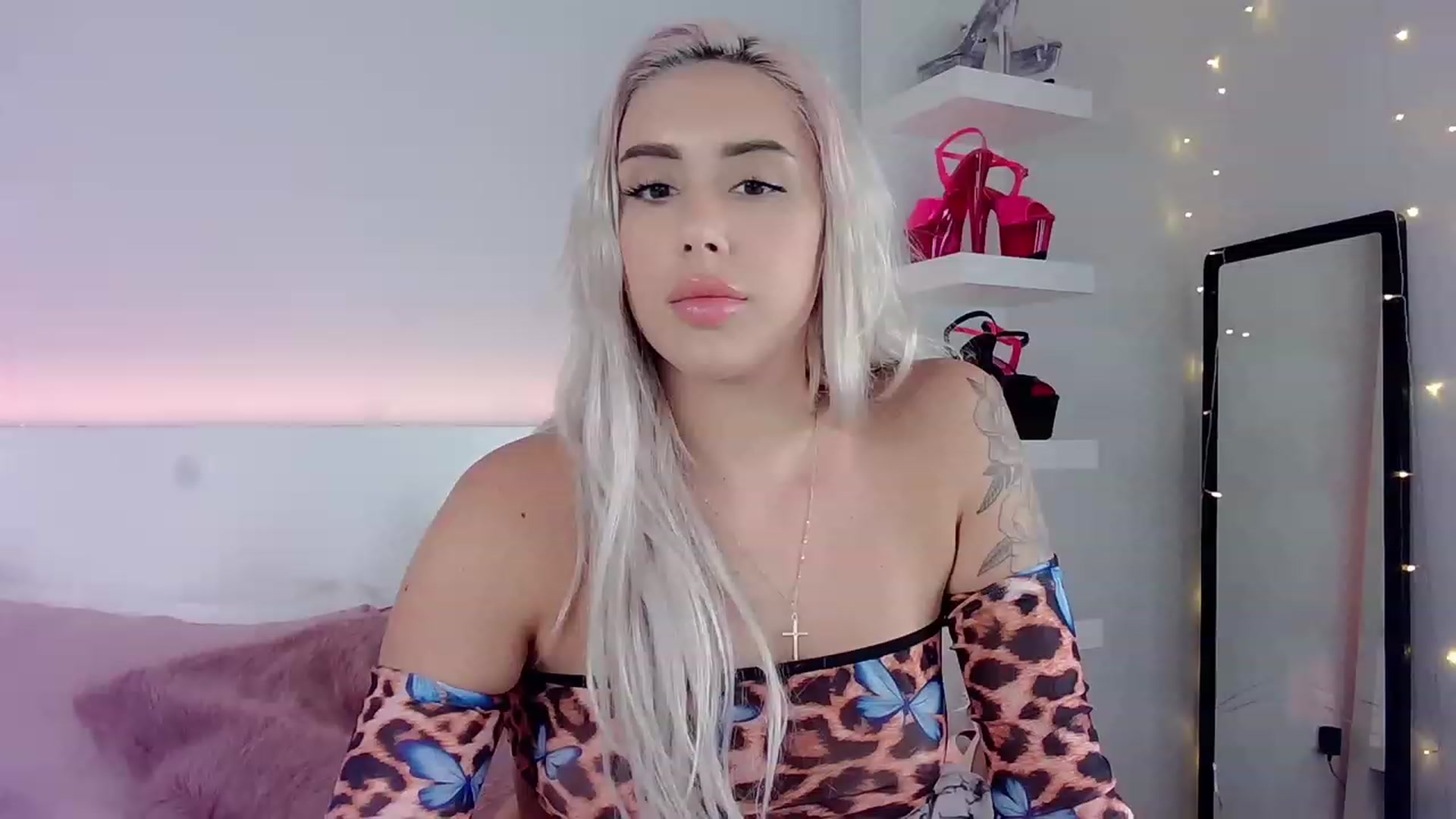 Gallery image thumbnail from BarbieAmy's myfreecams stream on, 07/06/2023, 24:32 image 9 of 20