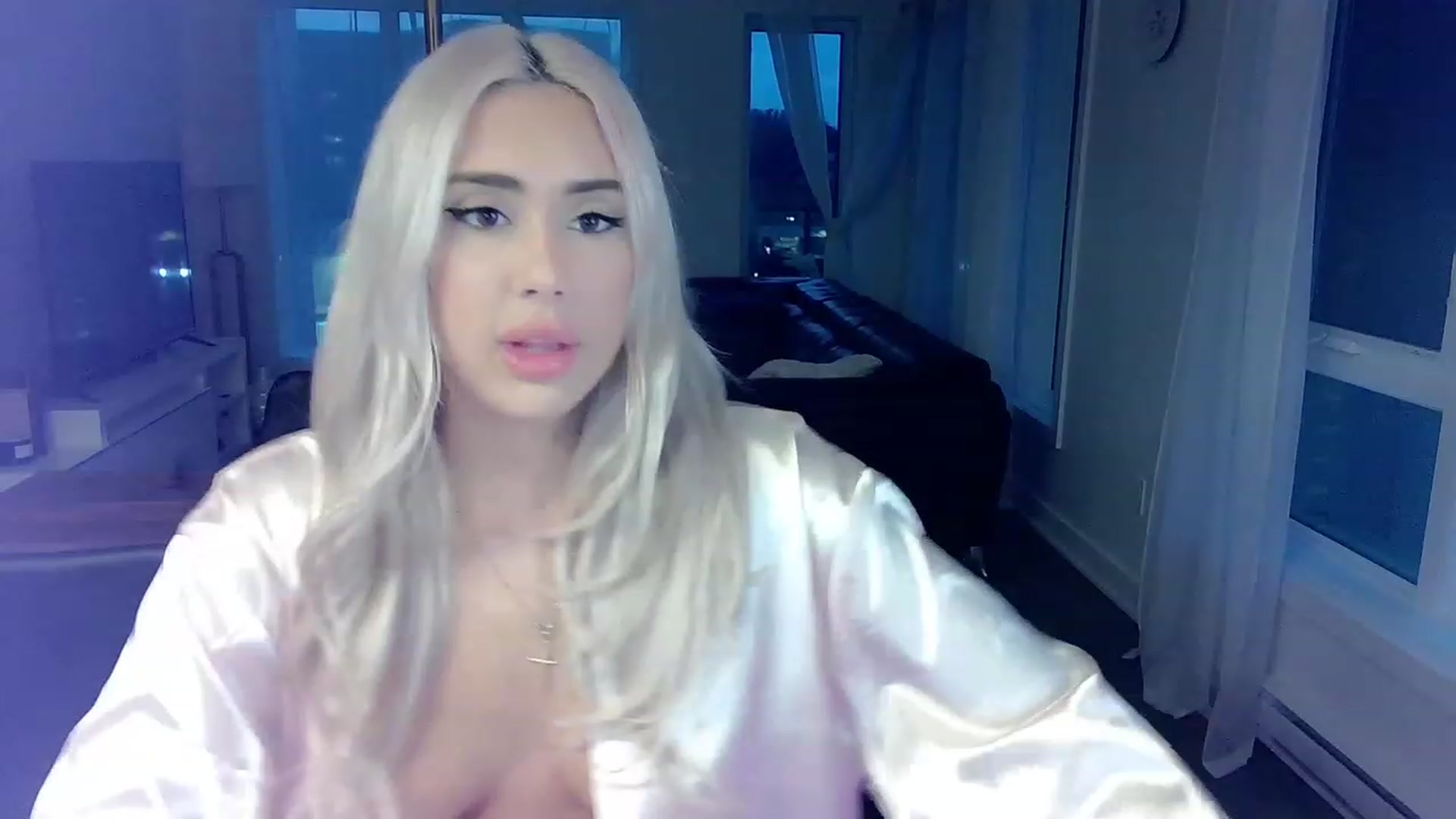 Gallery image thumbnail from BarbieAmy's myfreecams stream on, 07/07/2023, 01:25 image 19 of 20