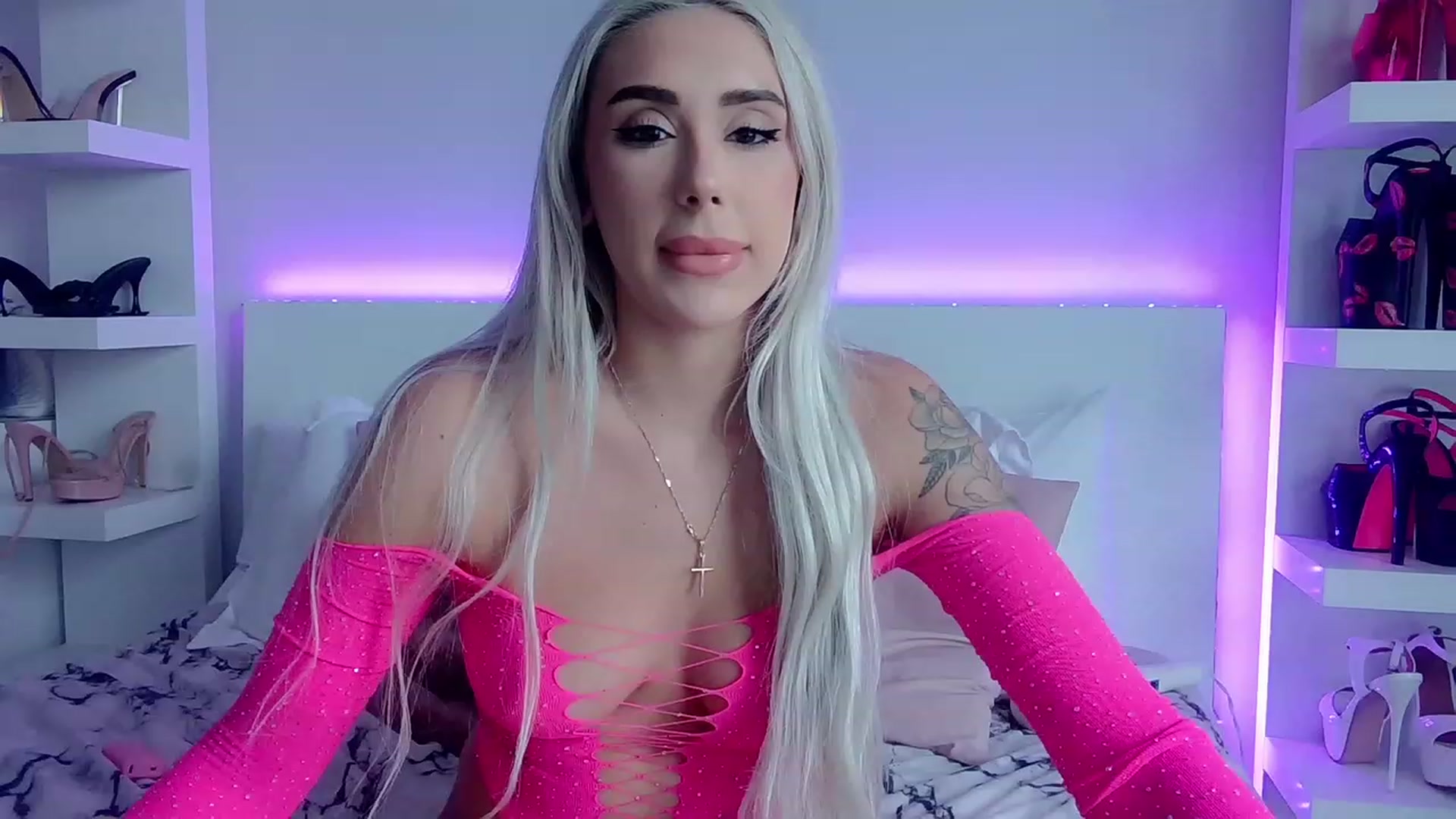 Gallery image thumbnail from BarbieAmy's myfreecams stream on, 07/29/2023, 22:26 image 1 of 20