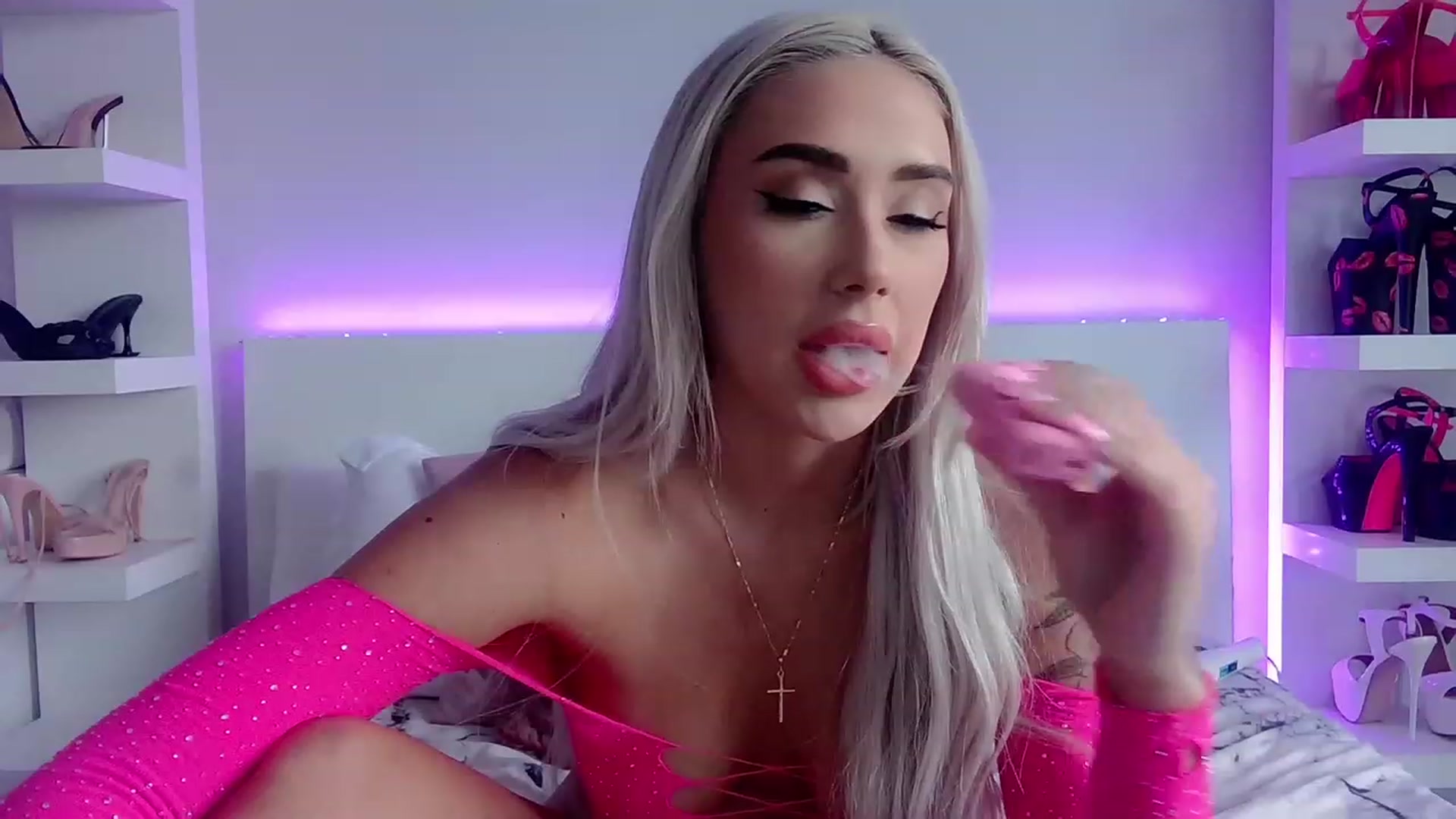 Gallery image thumbnail from BarbieAmy's myfreecams stream on, 07/29/2023, 22:26 image 7 of 20