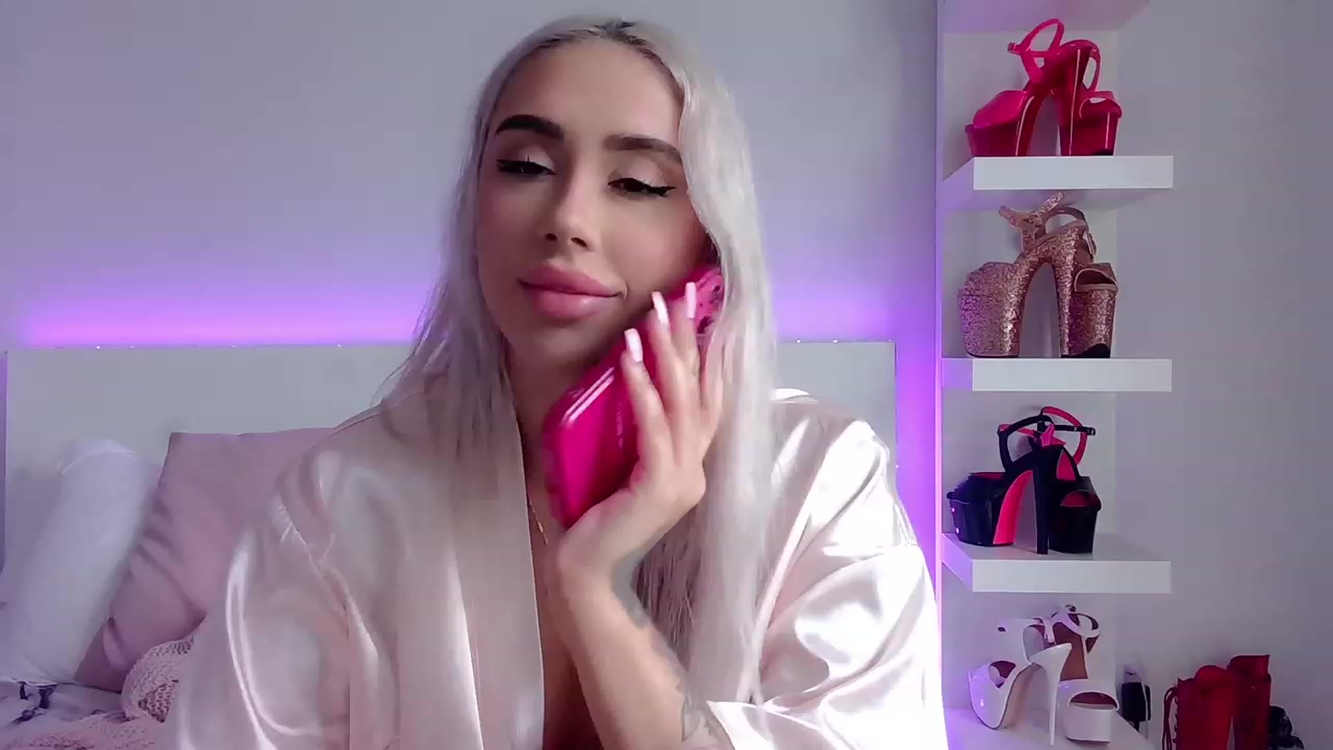 Gallery image thumbnail from BarbieAmy's myfreecams stream on, 08/03/2023, 22:12 image 20 of 20