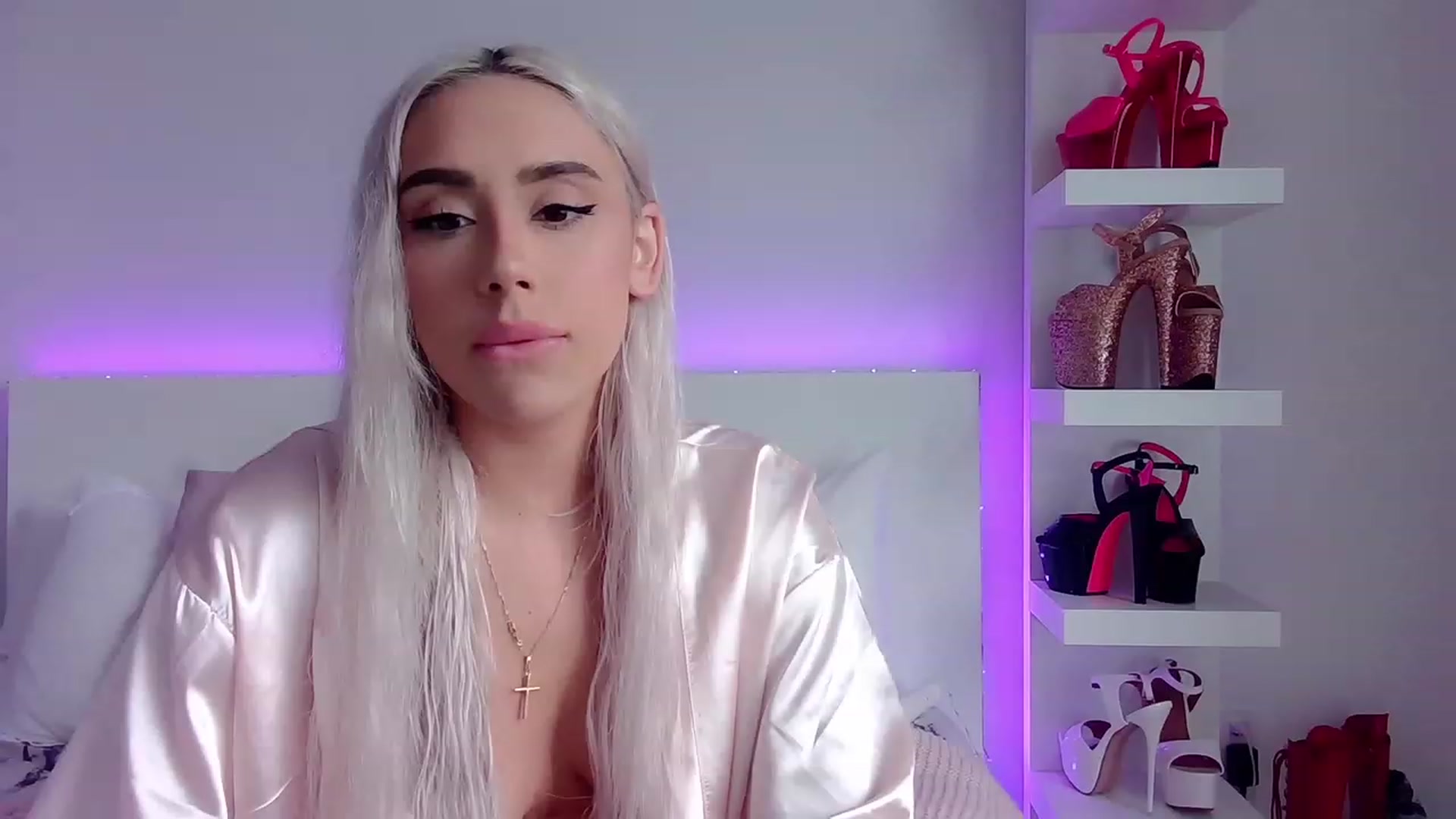 Gallery image thumbnail from BarbieAmy's myfreecams stream on, 08/03/2023, 22:12 image 19 of 20