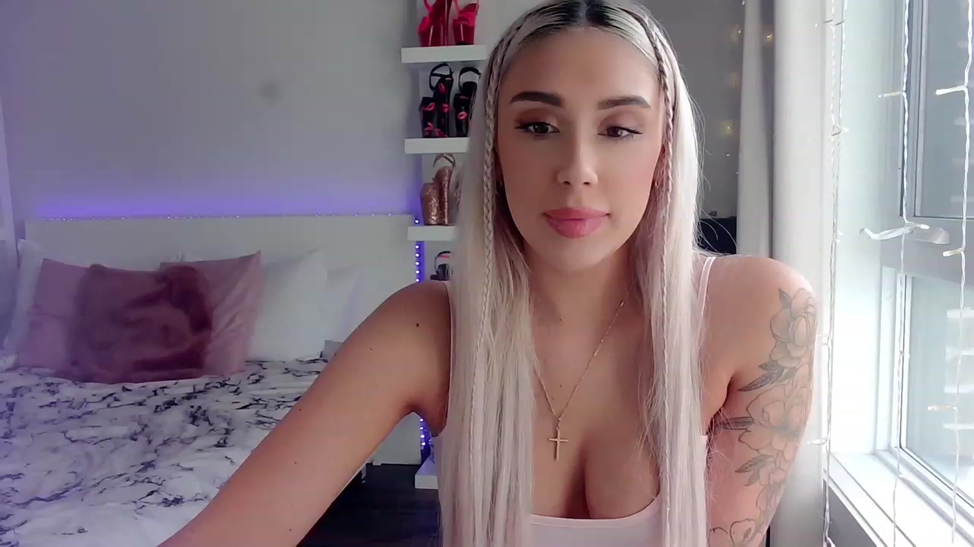 Gallery image thumbnail from BarbieAmy's myfreecams stream on, 08/24/2023, 24:16 image 4 of 20