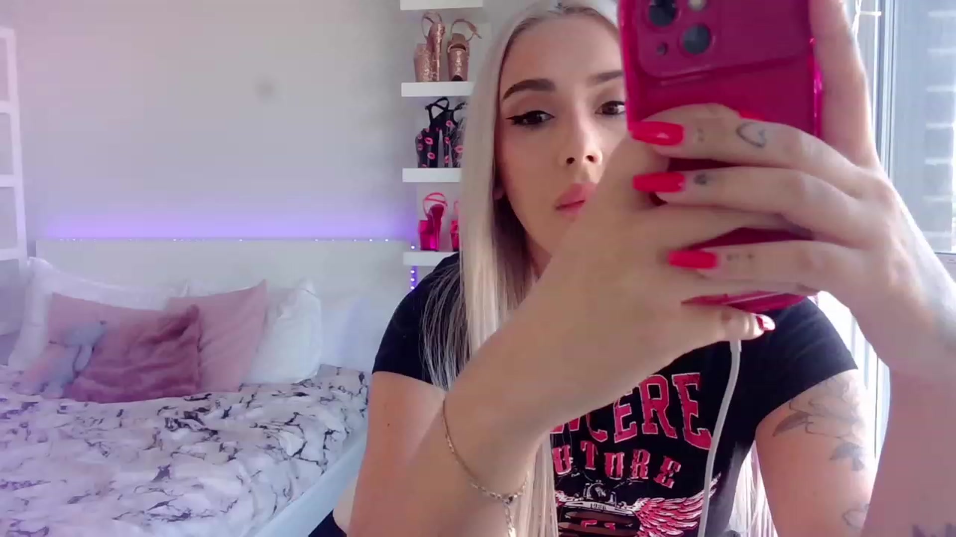 Gallery image thumbnail from BarbieAmy's myfreecams stream on, 08/31/2023, 16:59 image 3 of 20
