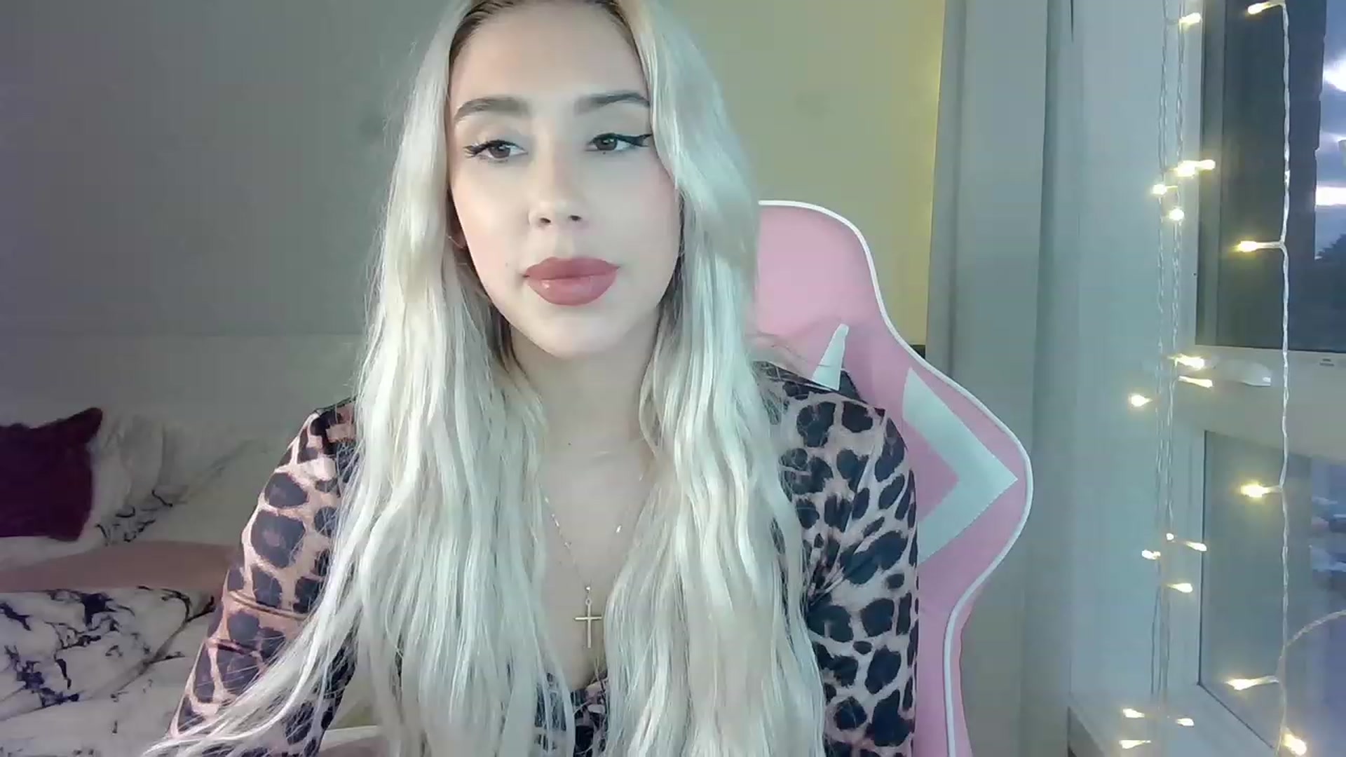 Gallery image thumbnail from BarbieAmy's myfreecams stream on, 09/14/2023, 23:36 image 1 of 20