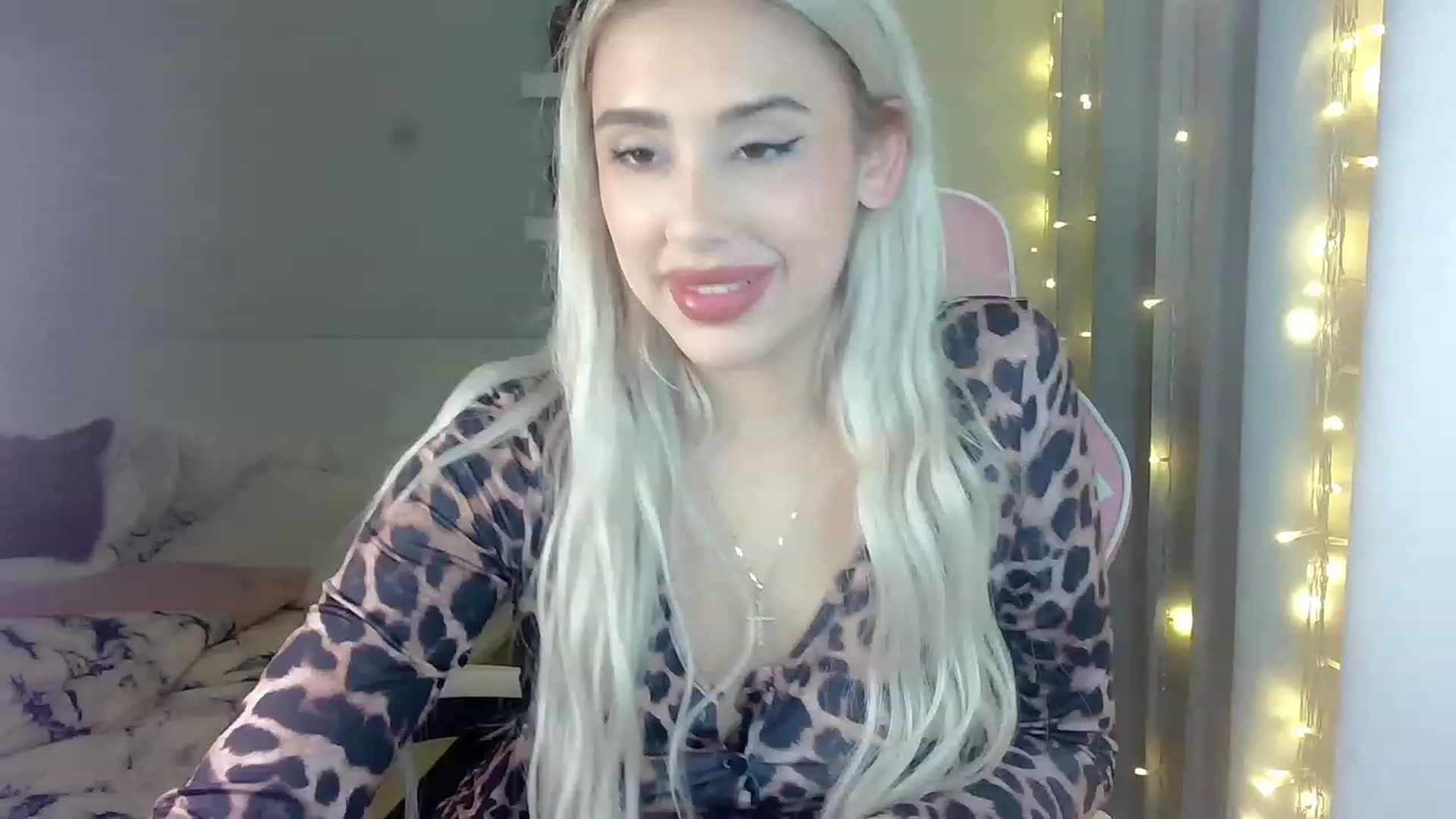 Gallery image thumbnail from BarbieAmy's myfreecams stream on, 09/14/2023, 23:36 image 8 of 20