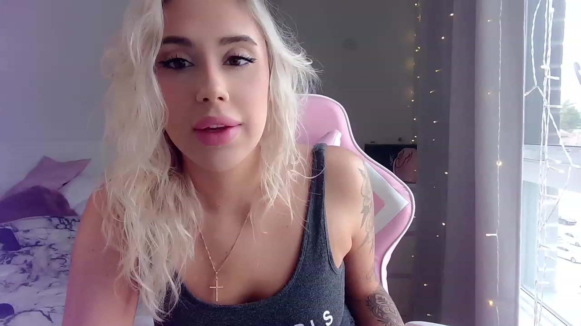 Gallery image thumbnail from BarbieAmy's myfreecams stream on, 09/23/2023, 16:01 image 13 of 20