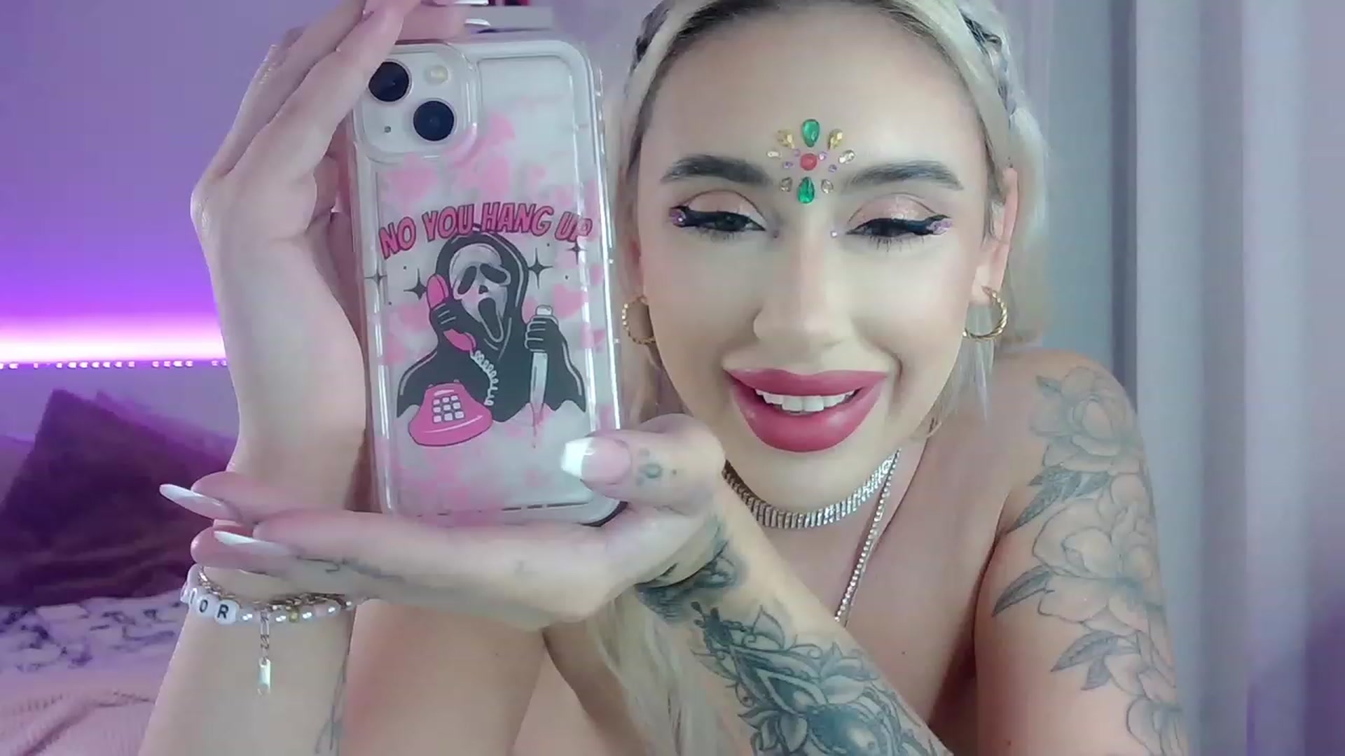 Gallery image thumbnail from BarbieAmy's myfreecams stream on, 10/31/2023, 21:58 image 16 of 20
