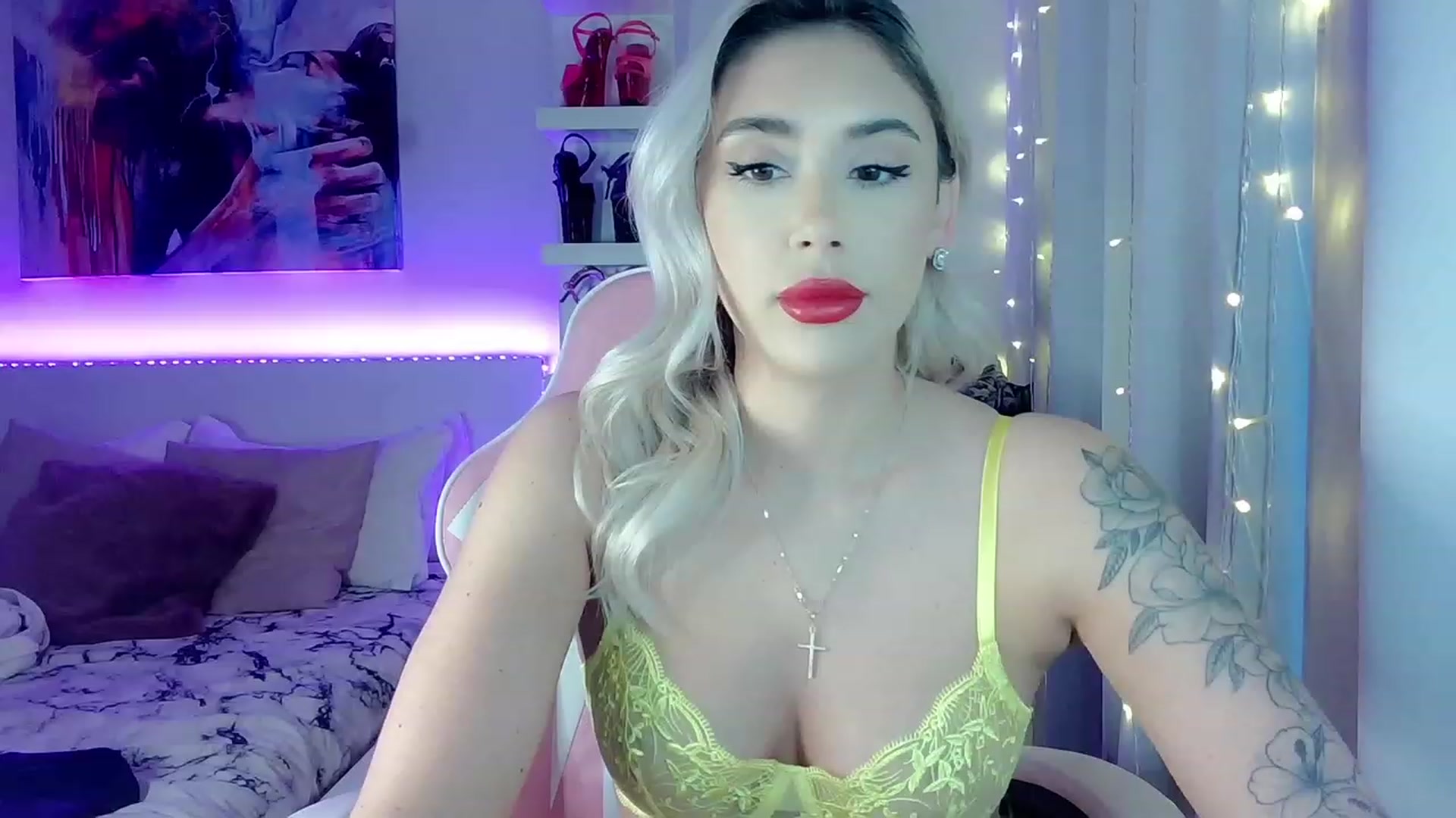 Gallery image thumbnail from BarbieAmy's myfreecams stream on, 12/29/2023, 21:11 image 20 of 20