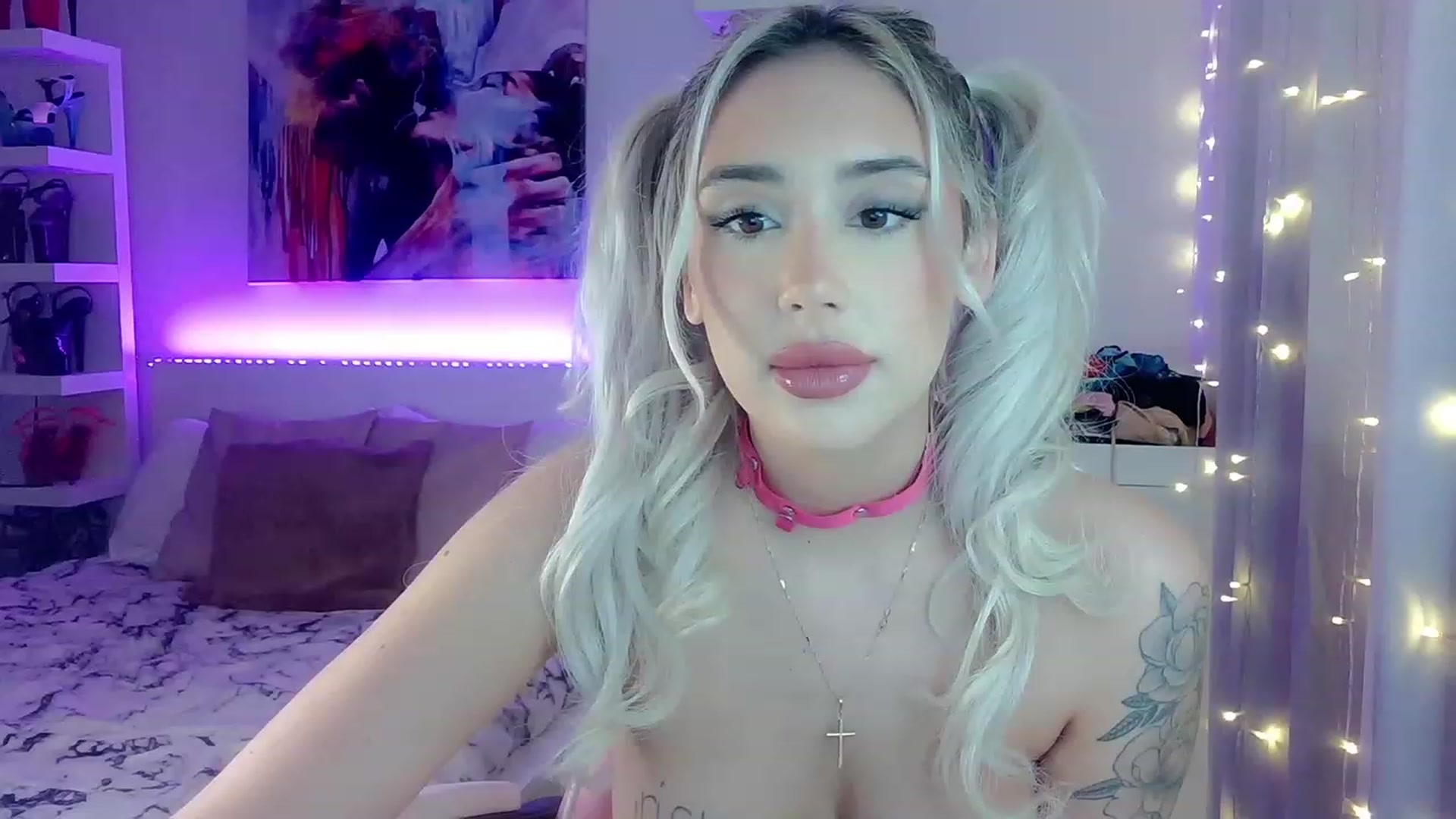 Gallery image thumbnail from BarbieAmy's myfreecams stream on, 02/21/2024, 01:39 image 8 of 20