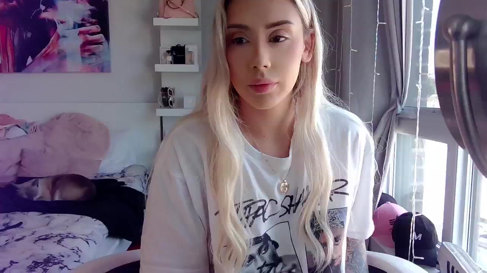 Gallery image thumbnail from BarbieAmy's myfreecams stream on, 06/03/2024, 16:40 image 10 of 20
