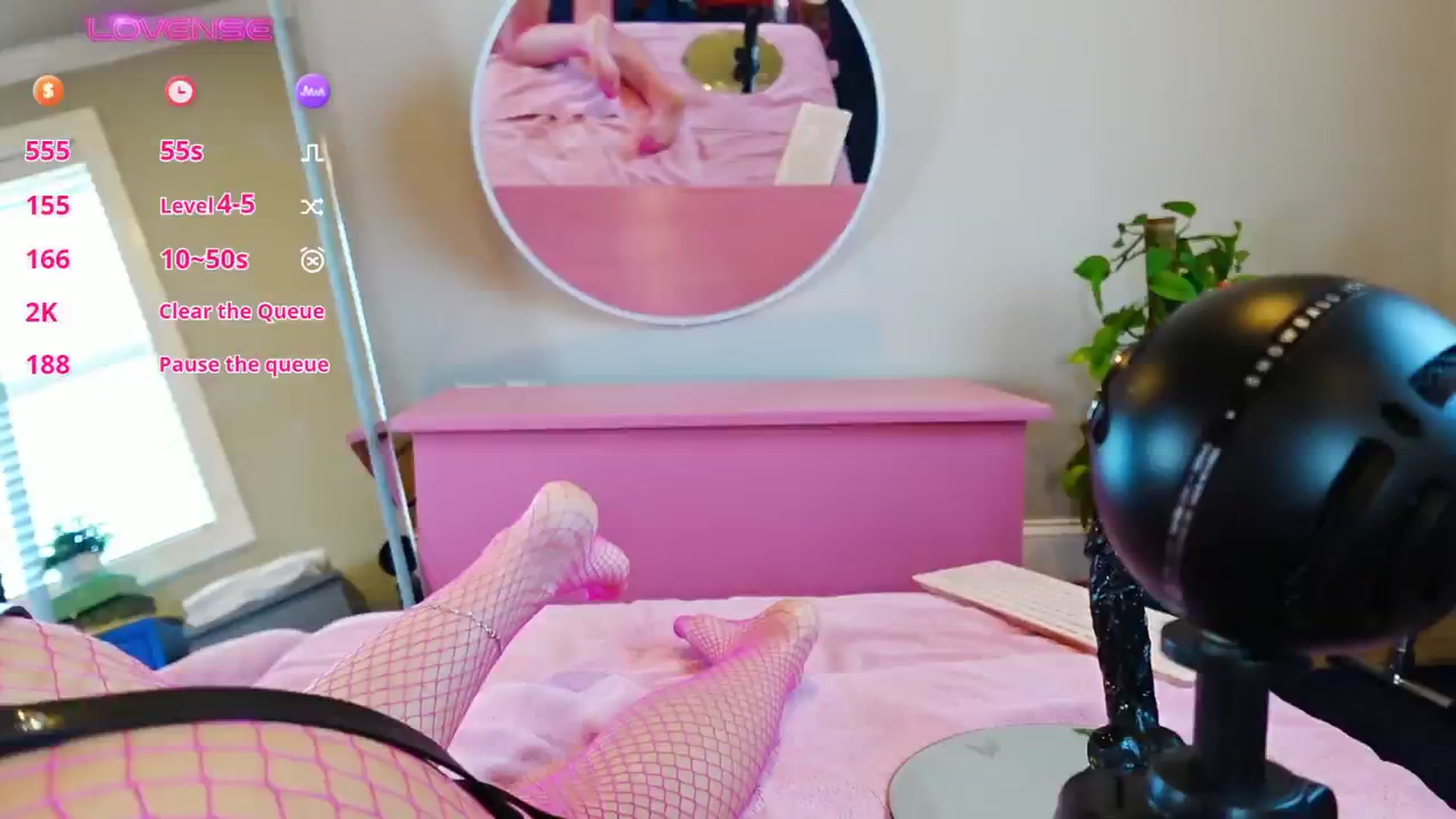 Gallery image thumbnail from BarbieBluEyes's myfreecams stream on, 11/29/2024, 21:26 image 10 of 20