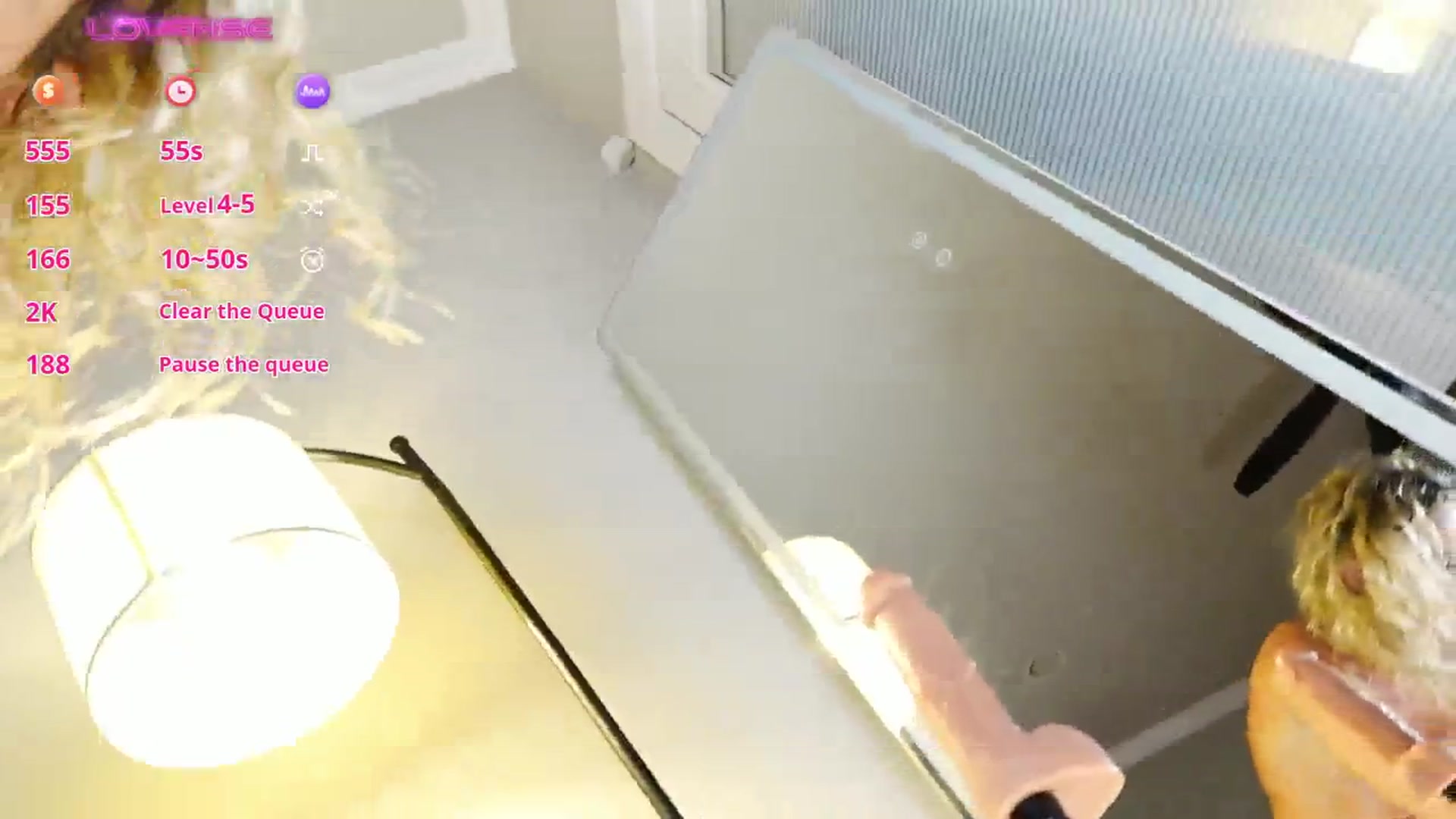 Gallery image thumbnail from BarbieBluEyes's myfreecams stream on, 11/30/2024, 05:32 image 17 of 20