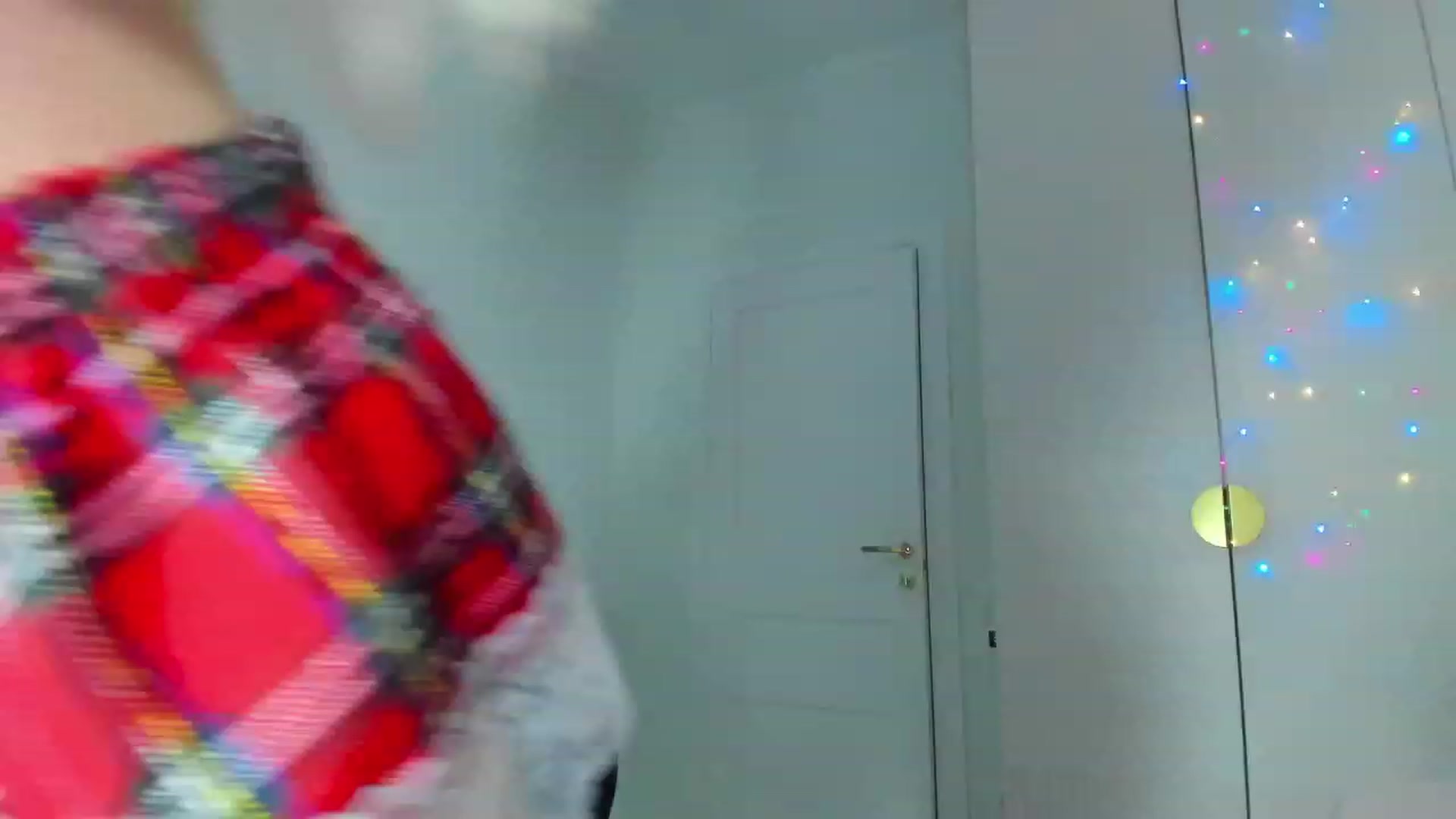 Gallery image thumbnail from BarbieX's myfreecams stream on, 12/19/2023, 04:30 image 11 of 20