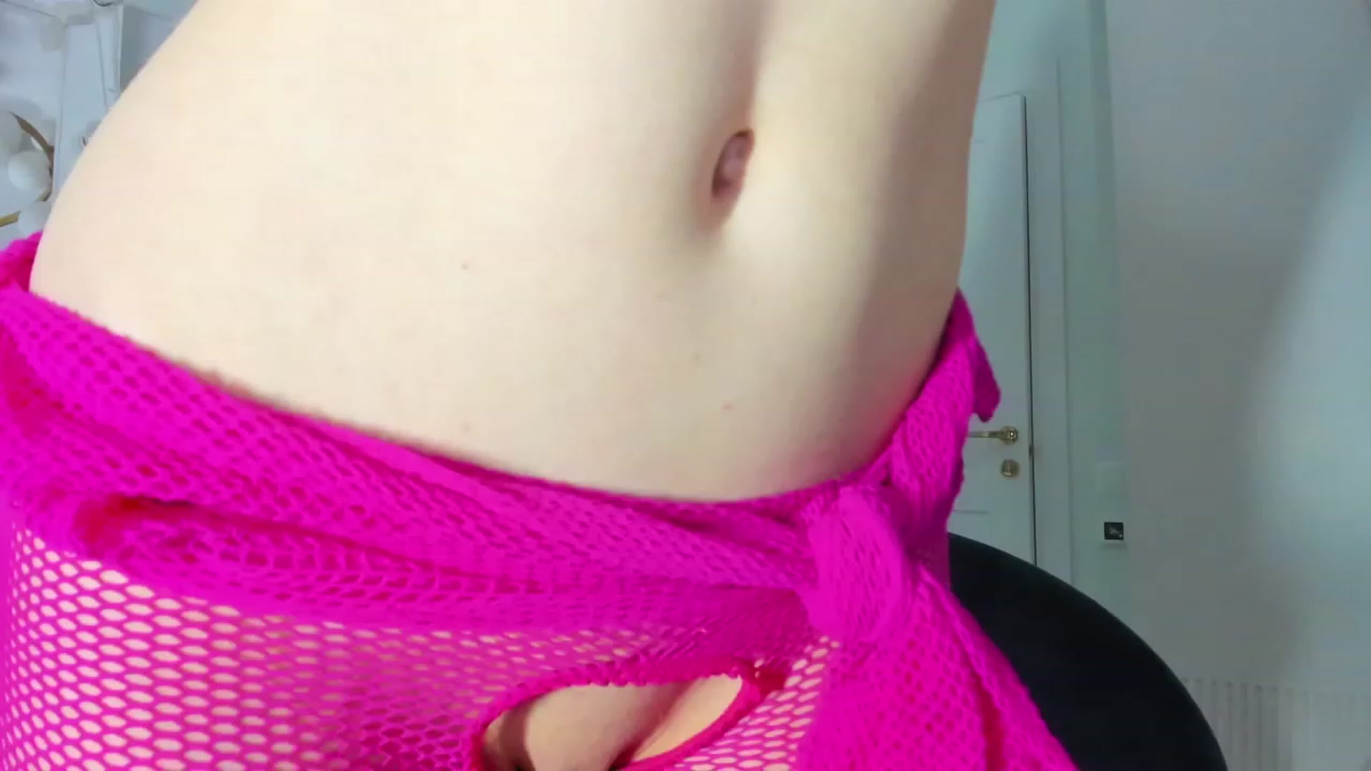 Gallery image thumbnail from BarbieX's myfreecams stream on, 12/19/2023, 06:27 image 13 of 20
