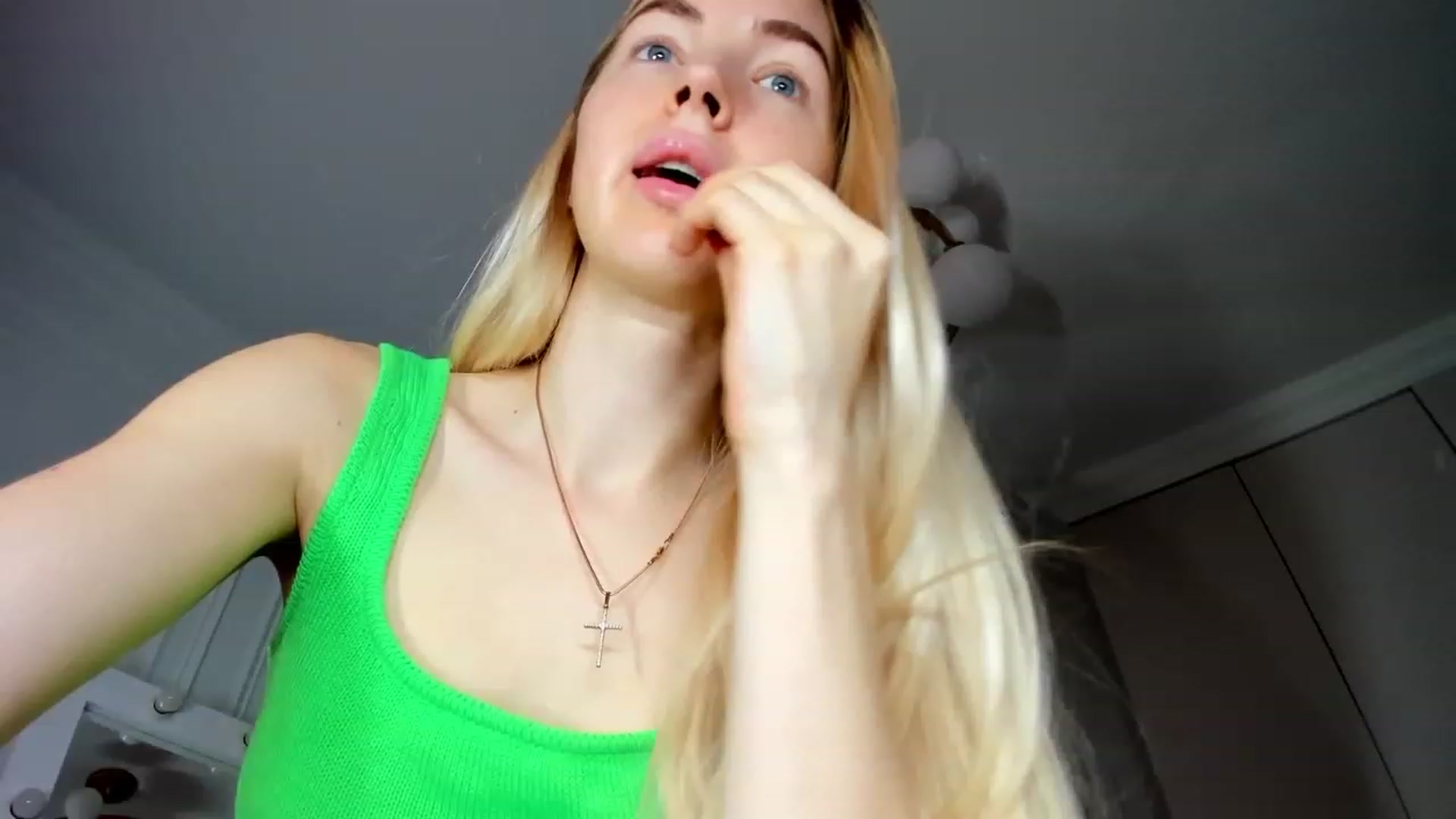 Gallery image thumbnail from BarbieX's myfreecams stream on, 01/10/2024, 06:58 image 13 of 20