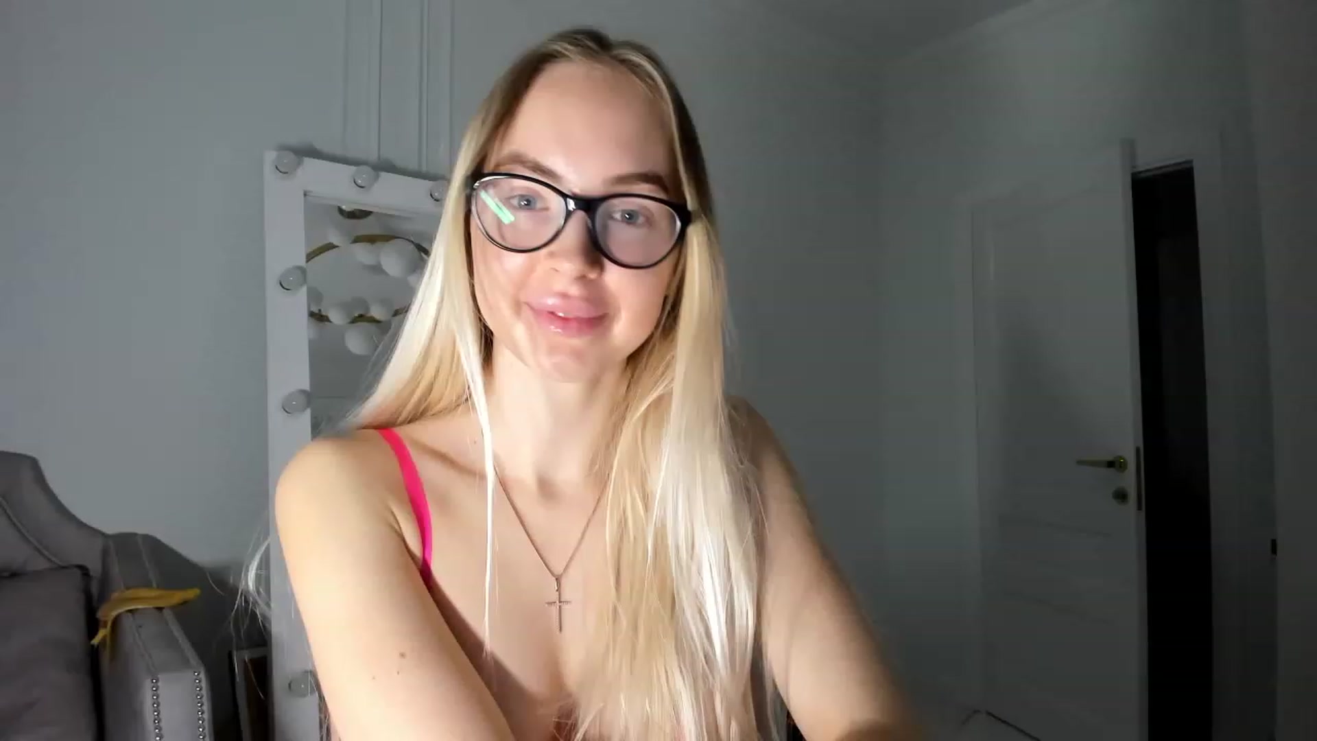Gallery image thumbnail from BarbieX's myfreecams stream on, 01/12/2024, 06:37 image 16 of 20