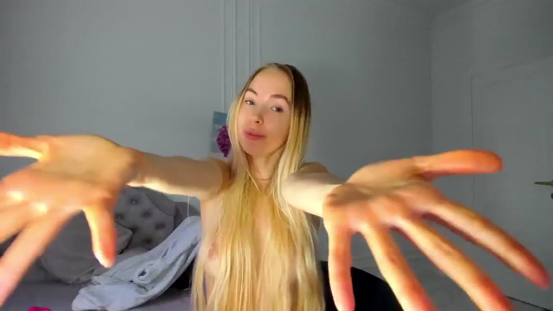 Gallery image thumbnail from BarbieX's myfreecams stream on, 02/15/2024, 08:52 image 19 of 20