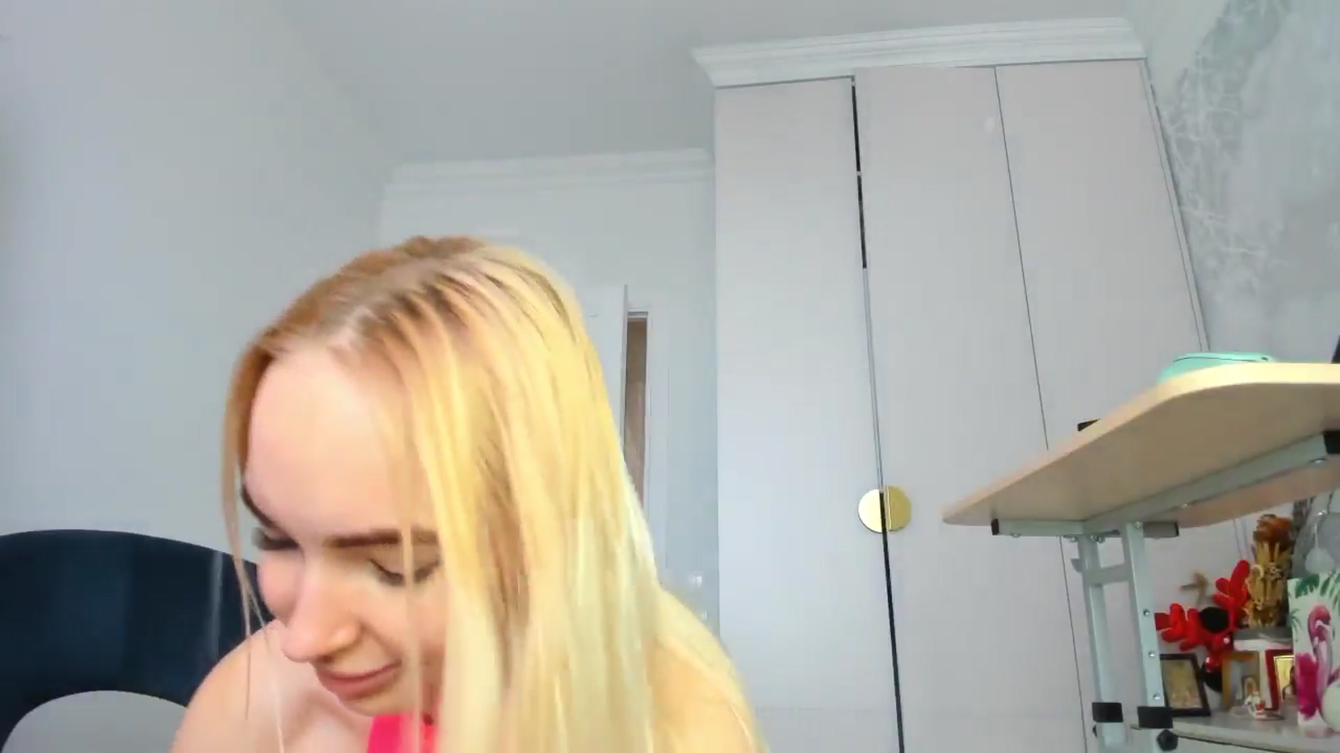 Gallery image thumbnail from BarbieX's myfreecams stream on, 03/30/2024, 07:27 image 11 of 20