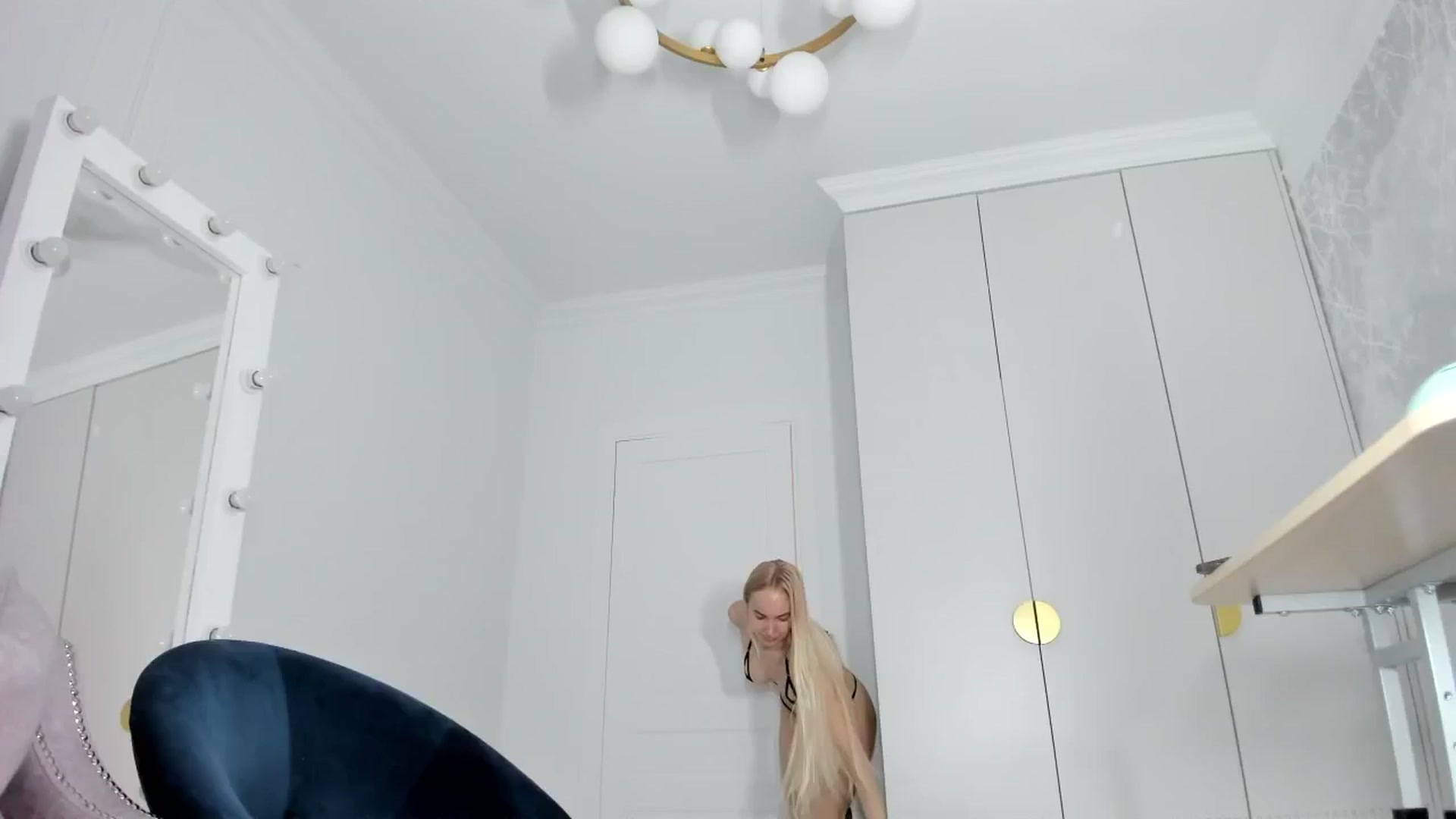 Gallery image thumbnail from BarbieX's myfreecams stream on, 04/22/2024, 06:36 image 9 of 20