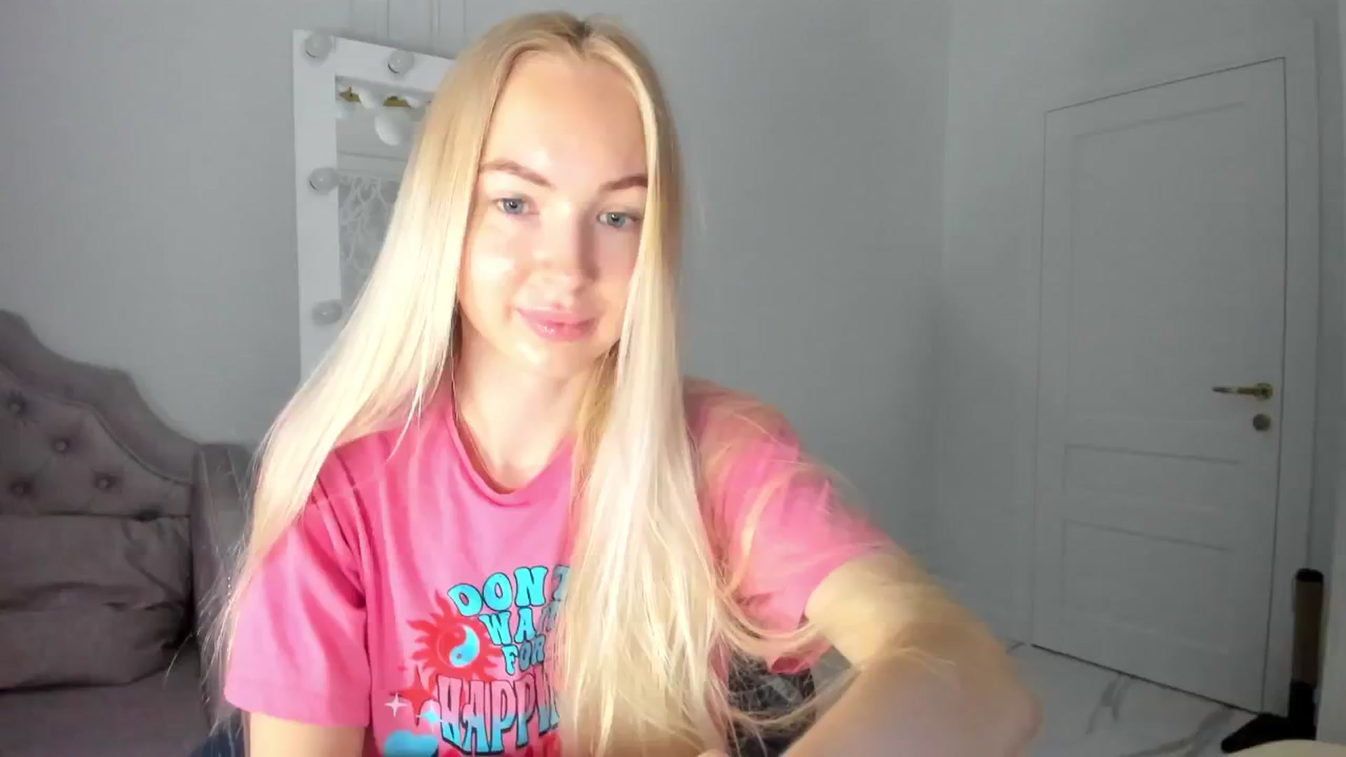 Gallery image thumbnail from BarbieX's myfreecams stream on, 04/25/2024, 03:56 image 20 of 20