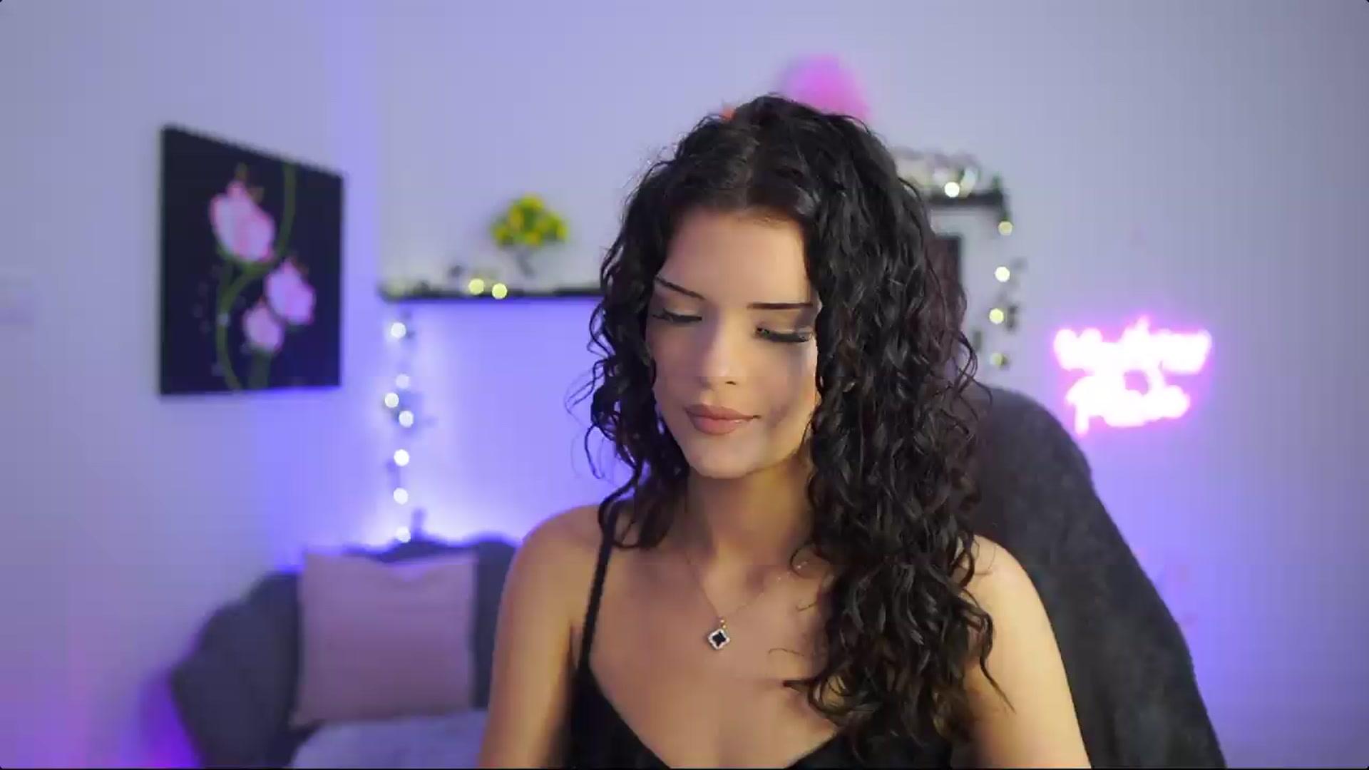 Gallery image thumbnail from Barbie_Bree's myfreecams stream on, 07/27/2026, 18:01 image 2 of 20