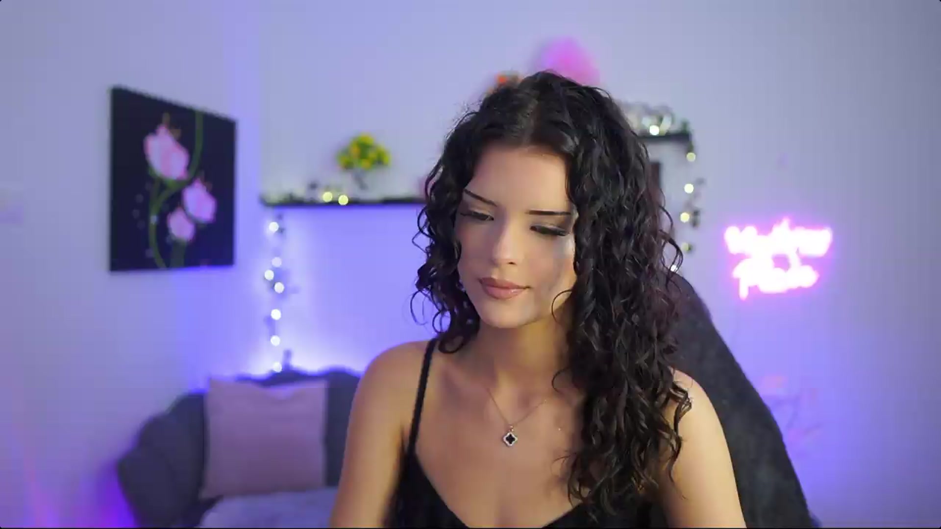 Gallery image thumbnail from Barbie_Bree's myfreecams stream on, 07/27/2026, 18:01 image 5 of 20