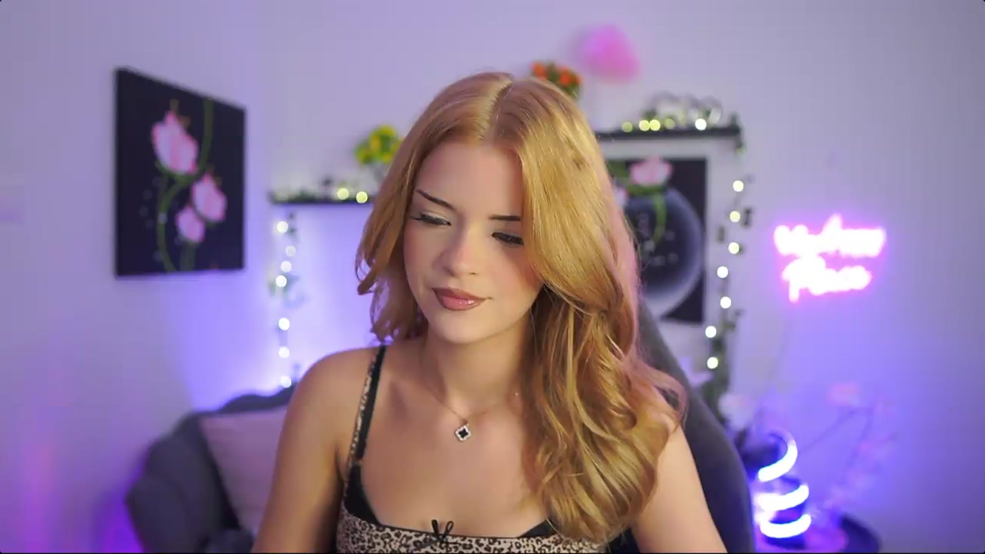 Gallery image thumbnail from Barbie_Bree's myfreecams stream on, 08/06/2026, 14:17 image 15 of 20