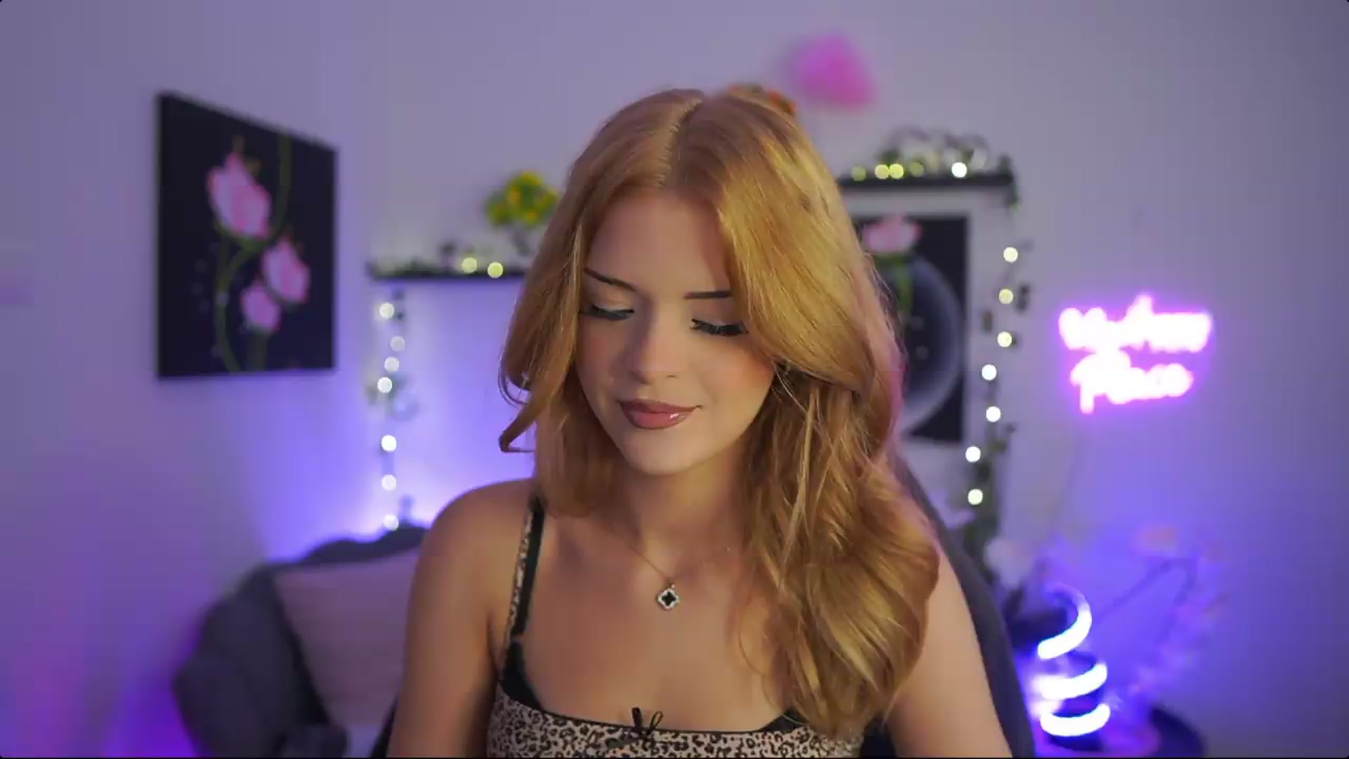 Gallery image thumbnail from Barbie_Bree's myfreecams stream on, 08/06/2026, 14:17 image 7 of 20