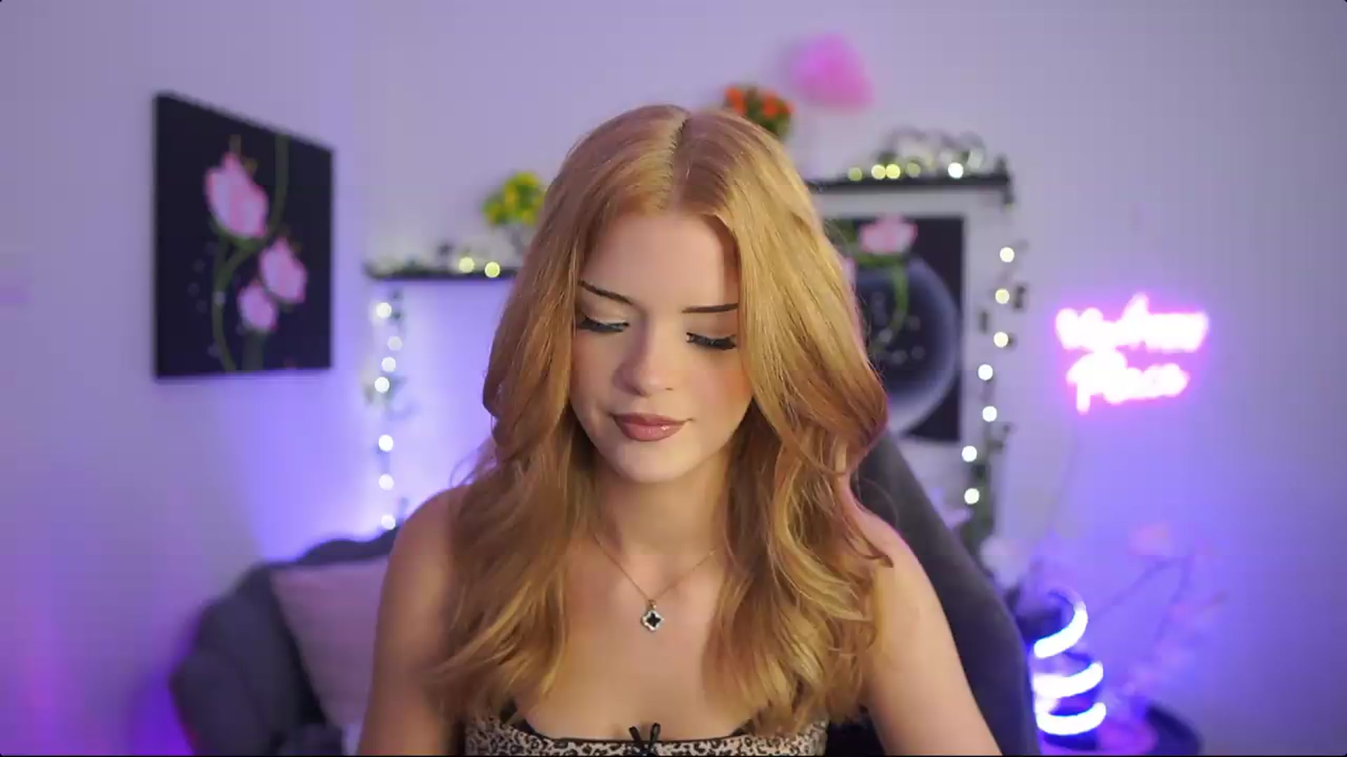 Gallery image thumbnail from Barbie_Bree's myfreecams stream on, 08/06/2026, 15:09 image 2 of 20