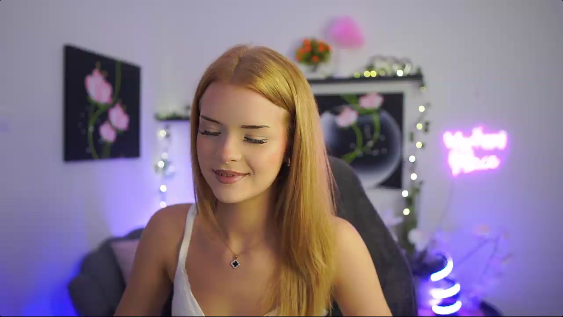 Gallery image thumbnail from Barbie_Bree's myfreecams stream on, 08/07/2026, 15:08 image 5 of 20