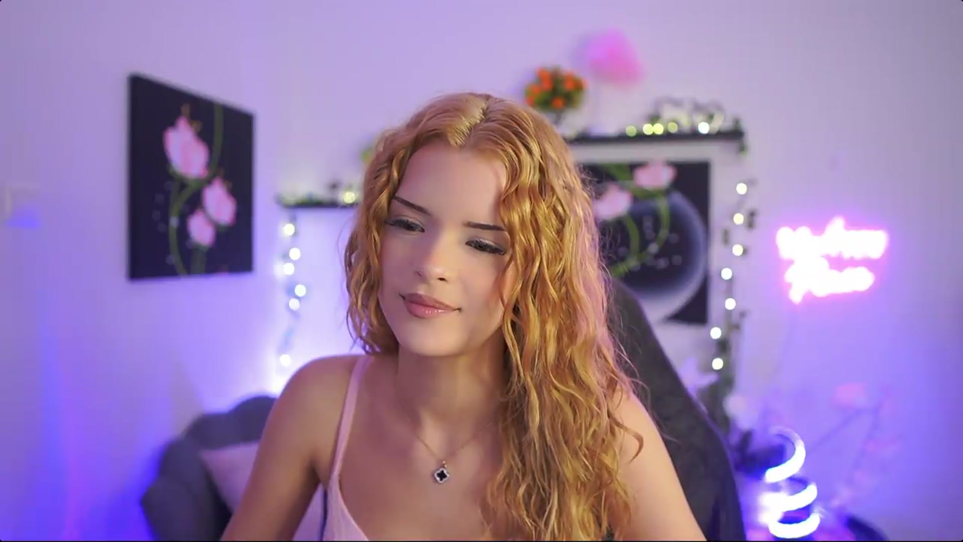 Gallery image thumbnail from Barbie_Bree's myfreecams stream on, 08/08/2026, 17:39 image 8 of 20
