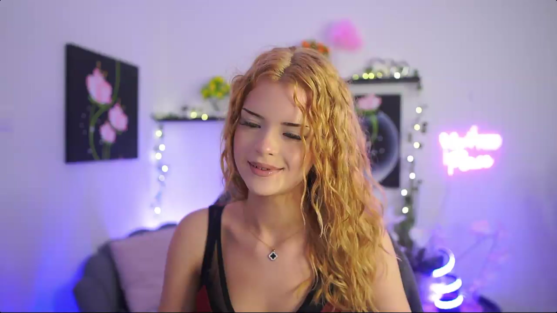 Gallery image thumbnail from Barbie_Bree's myfreecams stream on, 08/09/2026, 17:16 image 18 of 20