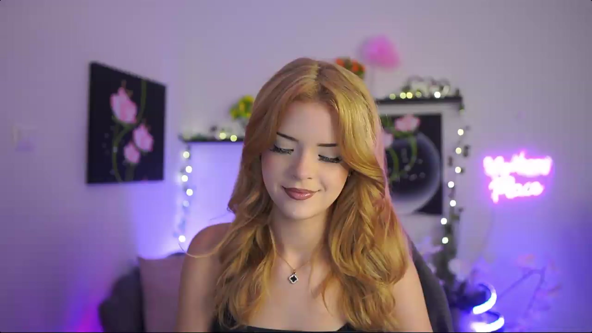 Gallery image thumbnail from Barbie_Bree's myfreecams stream on, 08/13/2026, 13:57 image 15 of 20