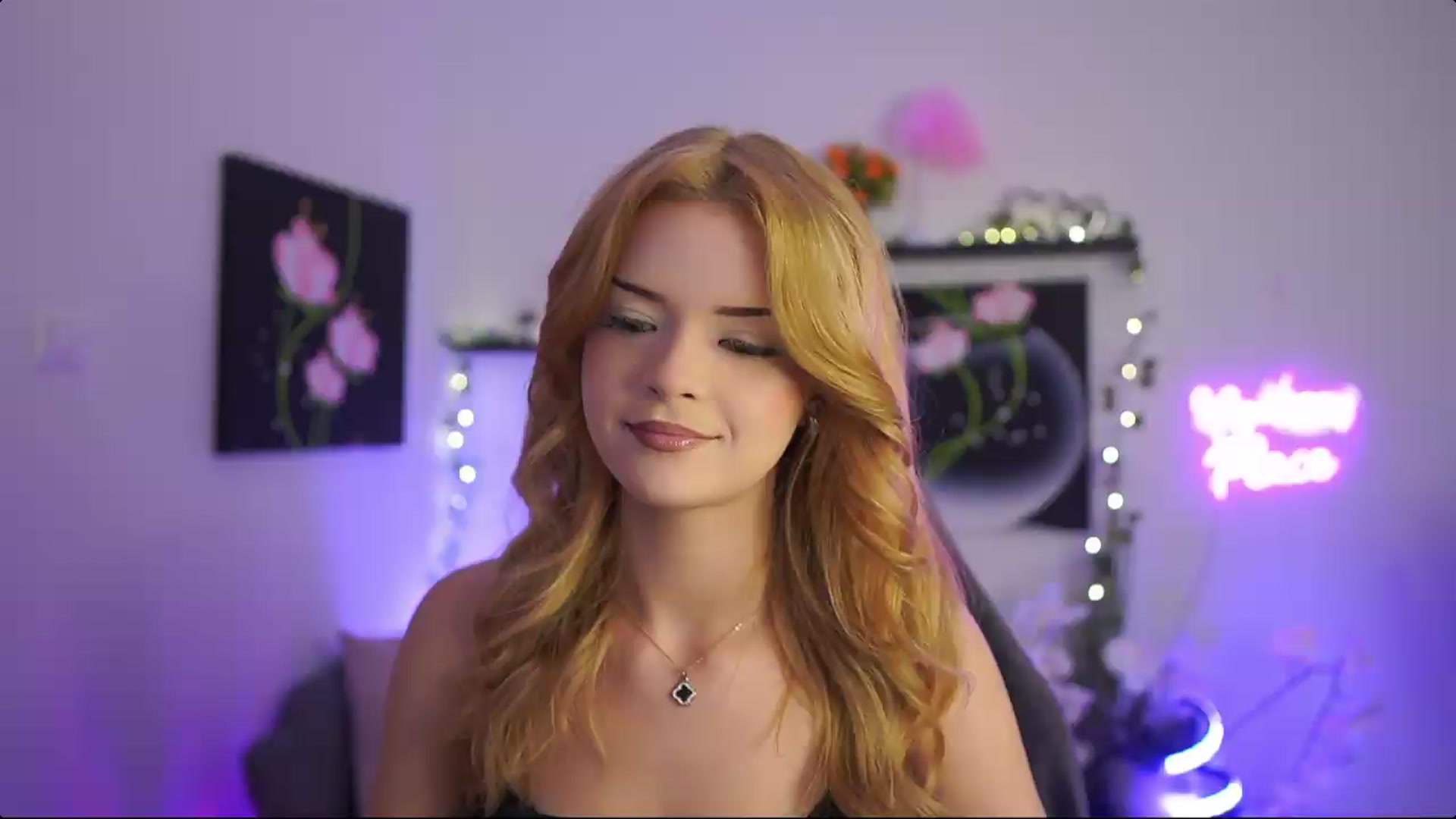 Gallery image thumbnail from Barbie_Bree's myfreecams stream on, 08/13/2026, 13:57 image 4 of 20