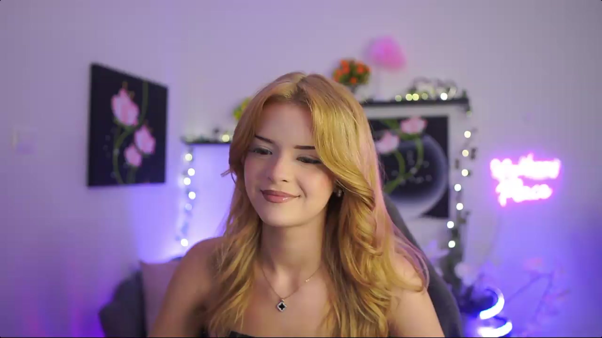 Gallery image thumbnail from Barbie_Bree's myfreecams stream on, 08/13/2026, 14:38 image 3 of 20