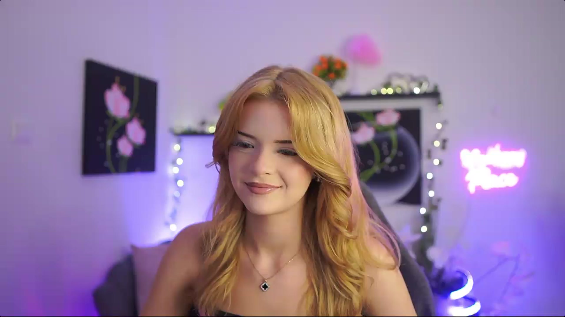 Gallery image thumbnail from Barbie_Bree's myfreecams stream on, 08/13/2026, 14:38 image 7 of 20