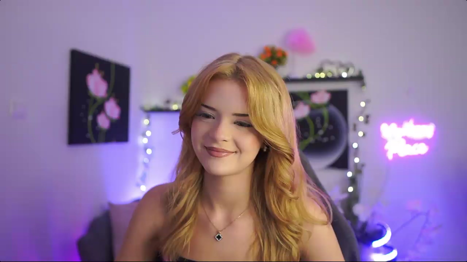 Gallery image thumbnail from Barbie_Bree's myfreecams stream on, 08/13/2026, 14:38 image 5 of 20