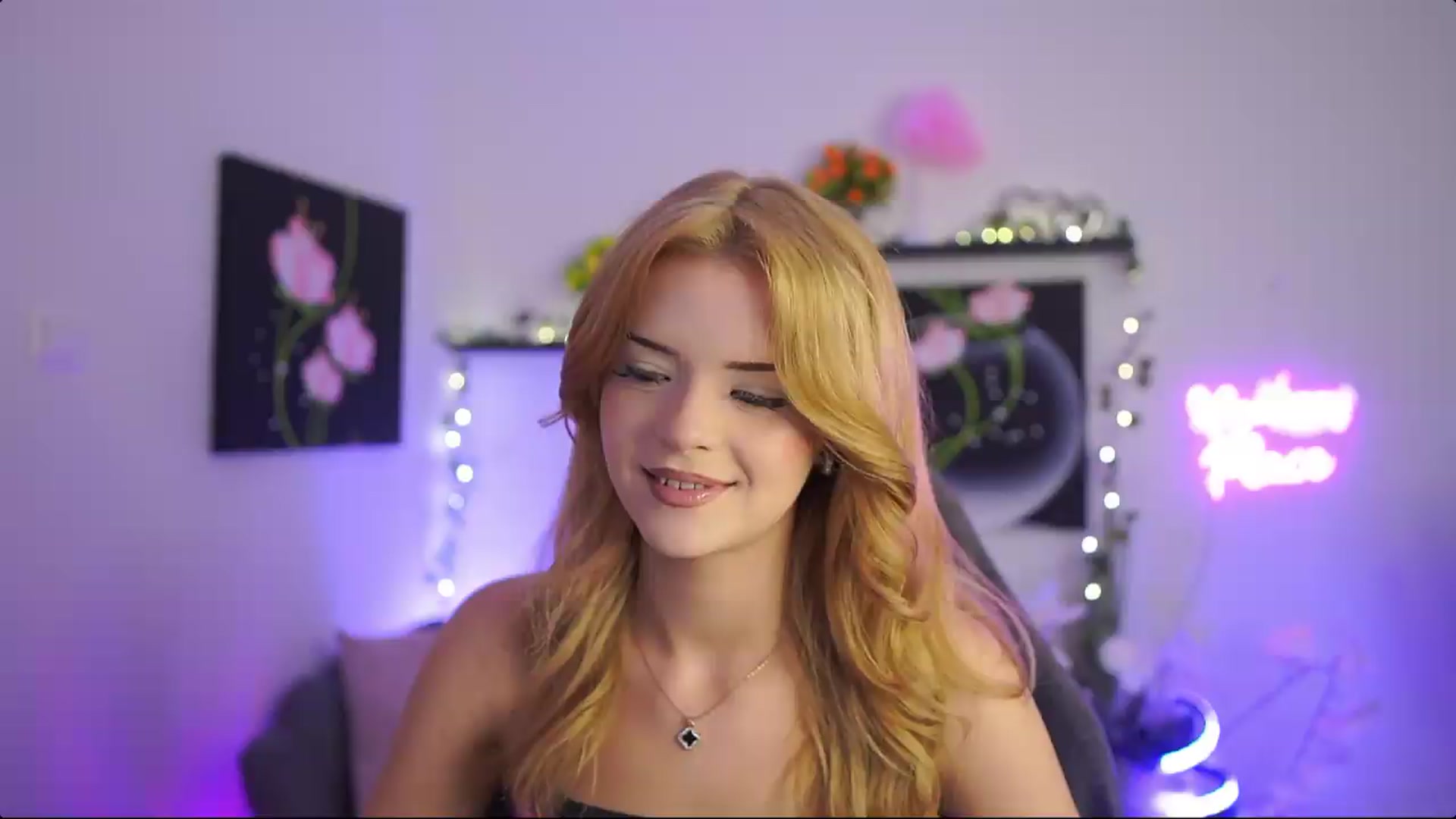 Gallery image thumbnail from Barbie_Bree's myfreecams stream on, 08/13/2026, 14:38 image 4 of 20