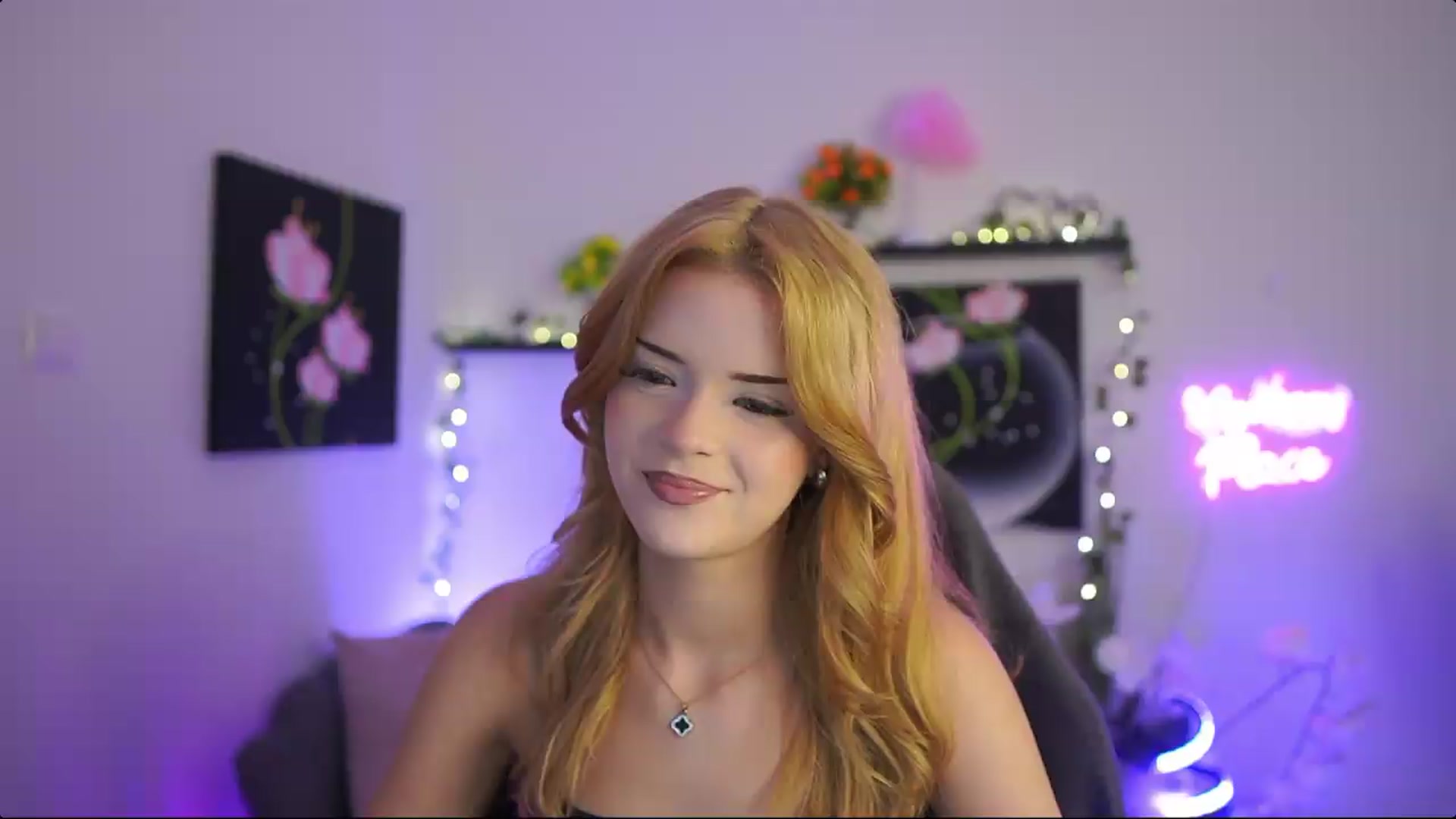 Gallery image thumbnail from Barbie_Bree's myfreecams stream on, 08/13/2026, 15:48 image 9 of 20